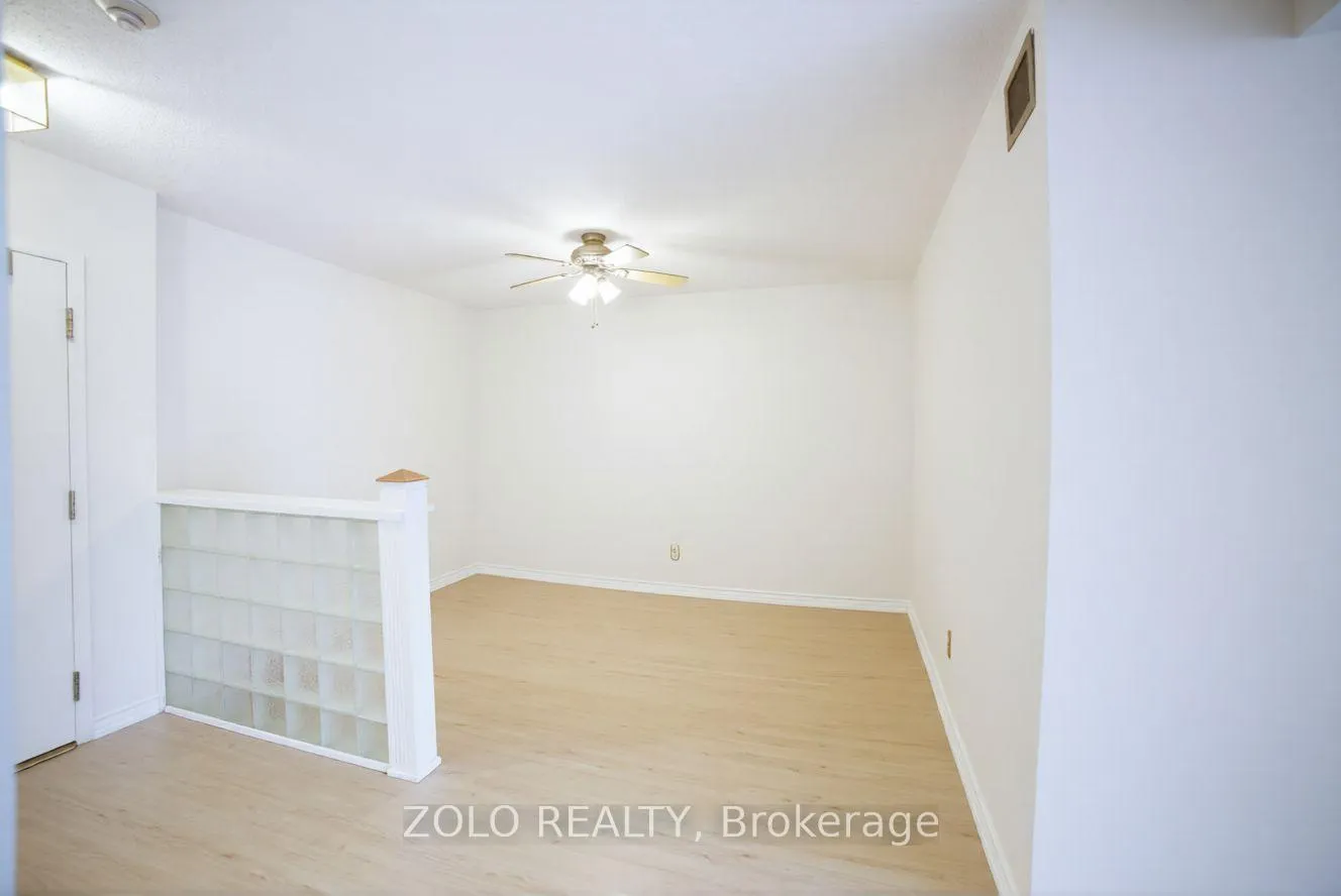 Photo 7 of Unit 423, 1880 Valley Farm Road, Pickering, Town Centre — HOMEH