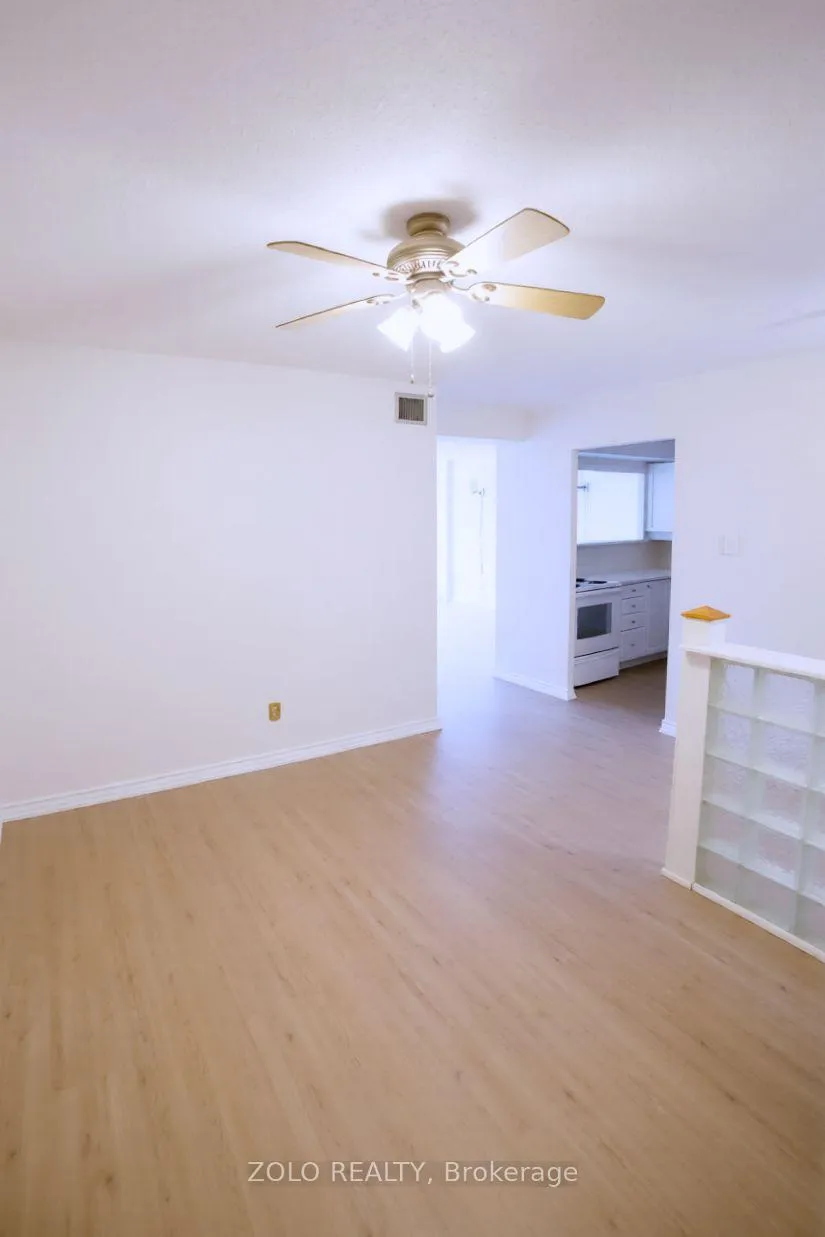 Photo 8 of Unit 423, 1880 Valley Farm Road, Pickering, Town Centre — HOMEH
