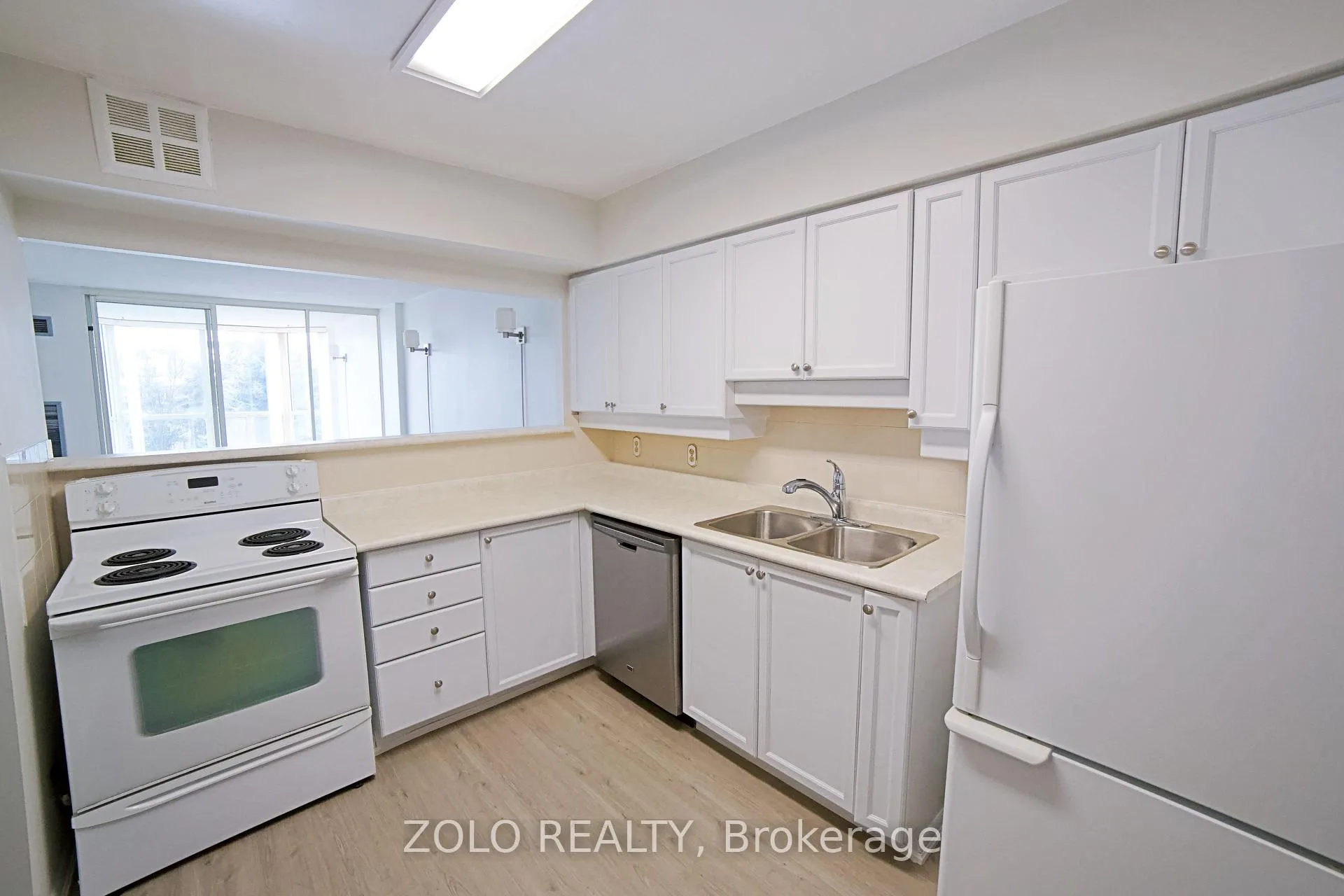 Photo 10 of Unit 423, 1880 Valley Farm Road, Pickering, Town Centre — HOMEH
