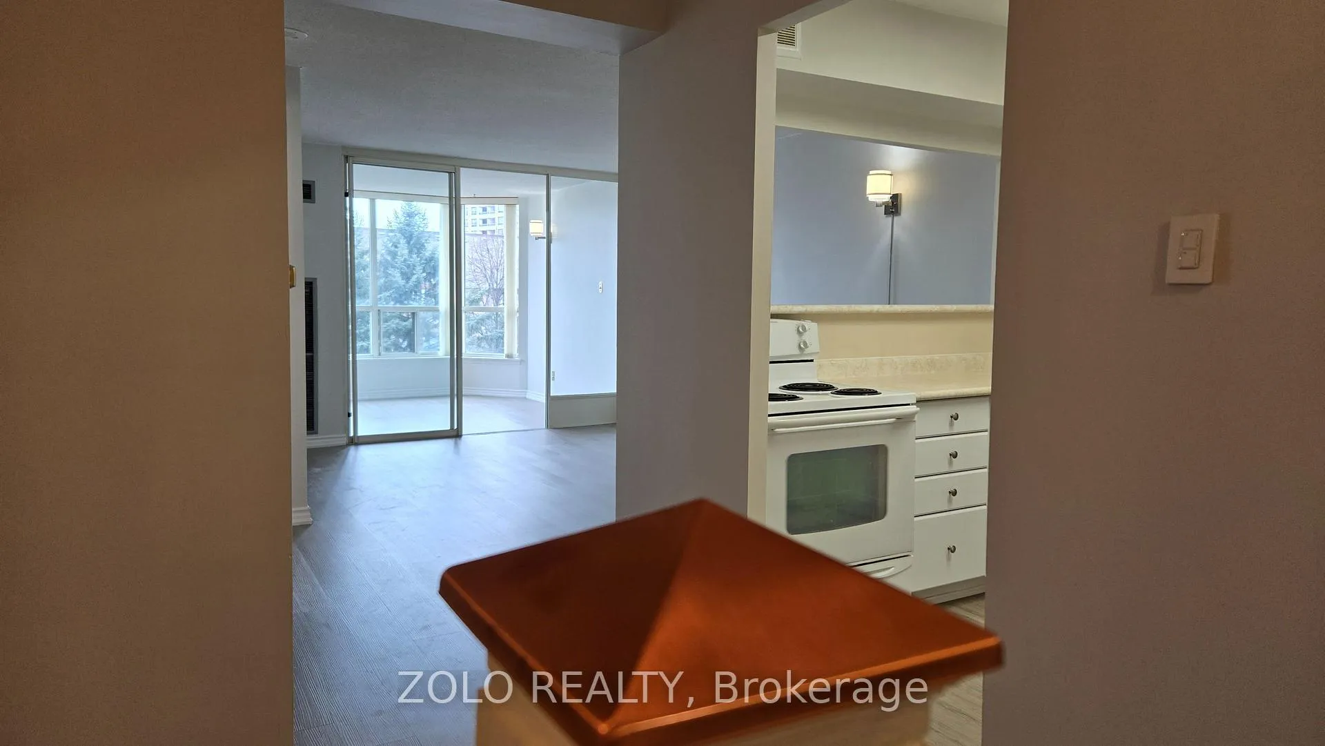 Photo 15 of Unit 423, 1880 Valley Farm Road, Pickering, Town Centre — HOMEH