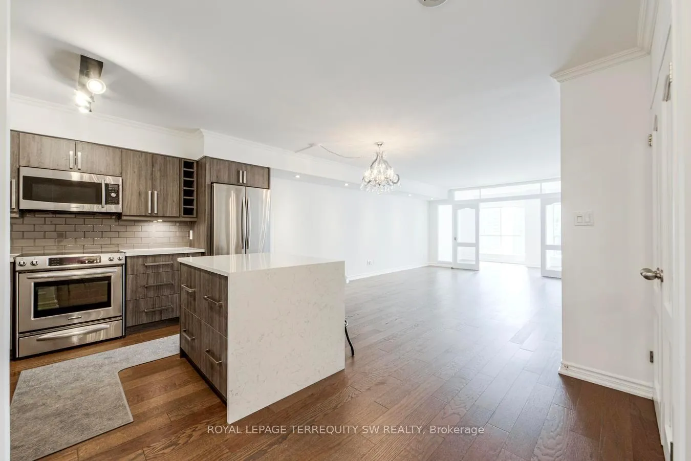 Photo 5 of Unit 2102, 25 The Esplanade, Toronto, Waterfront Communities — HOMEH