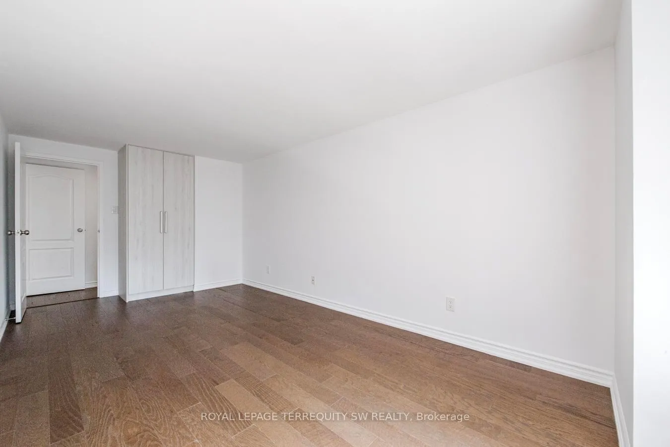 Photo 23 of Unit 2102, 25 The Esplanade, Toronto, Waterfront Communities — HOMEH