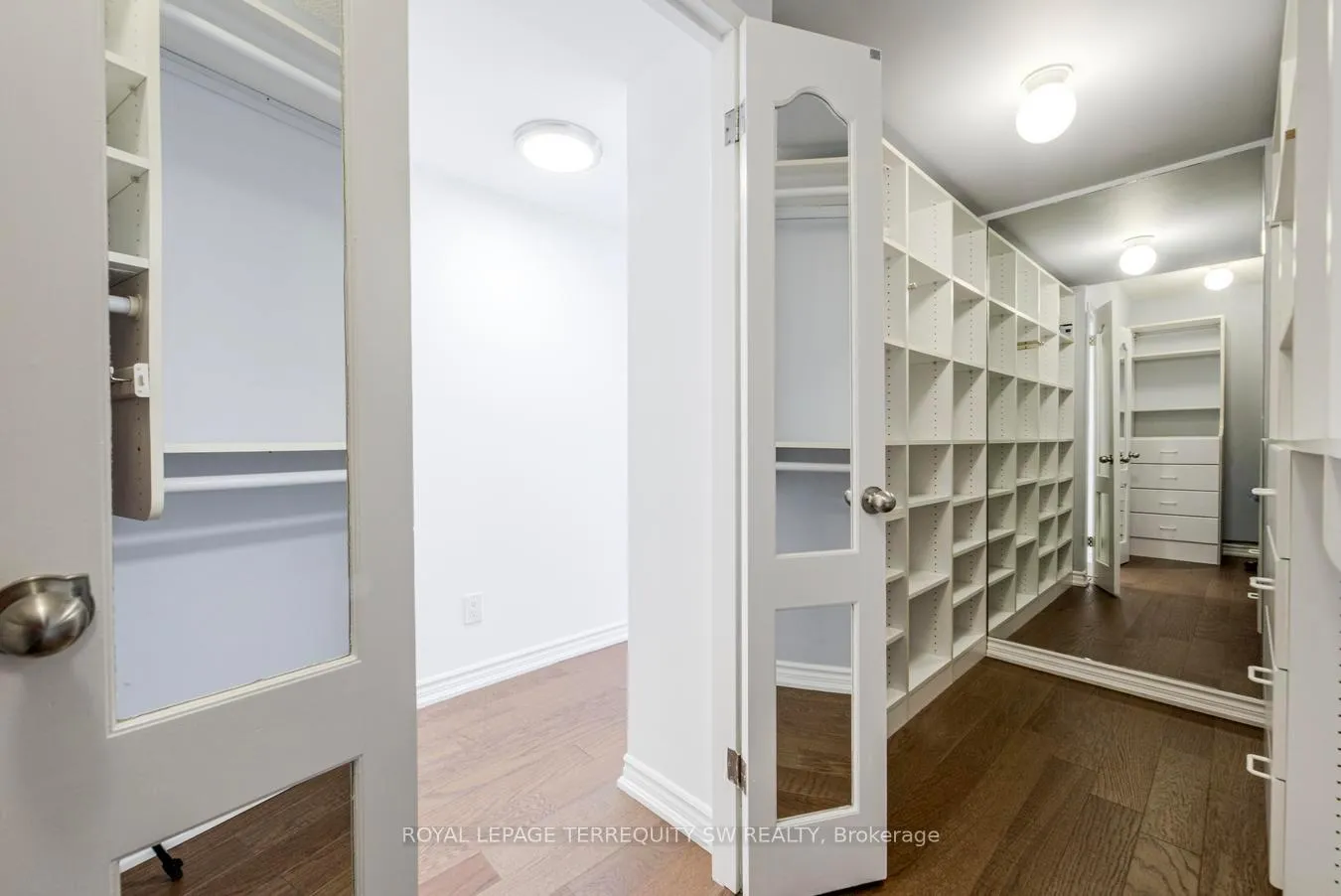 Photo 29 of Unit 2102, 25 The Esplanade, Toronto, Waterfront Communities — HOMEH