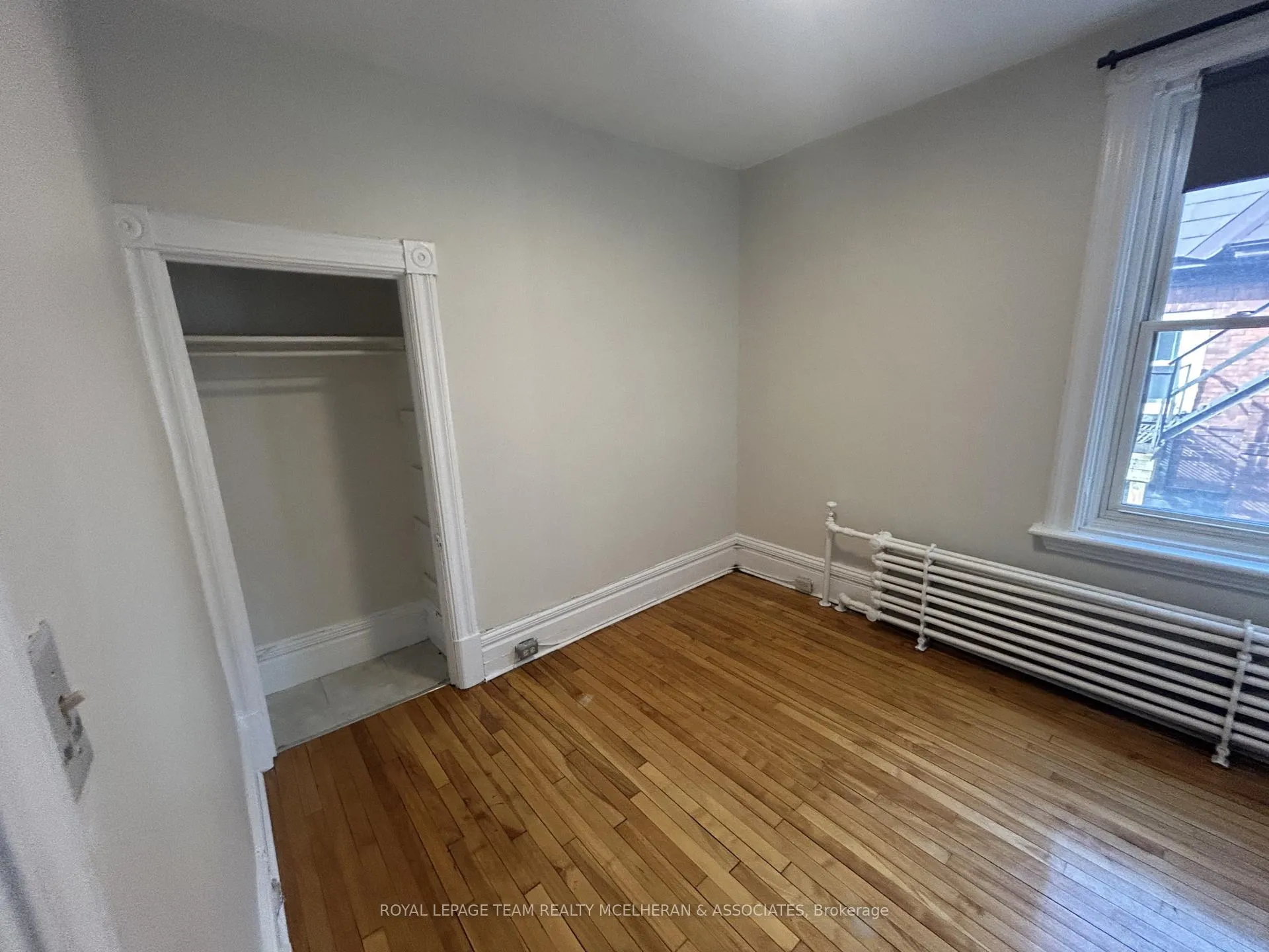 Photo 7 of Unit 4, 54 Somerset Street W, Ottawa, Ottawa Centre/Golden Triangle — HOMEH