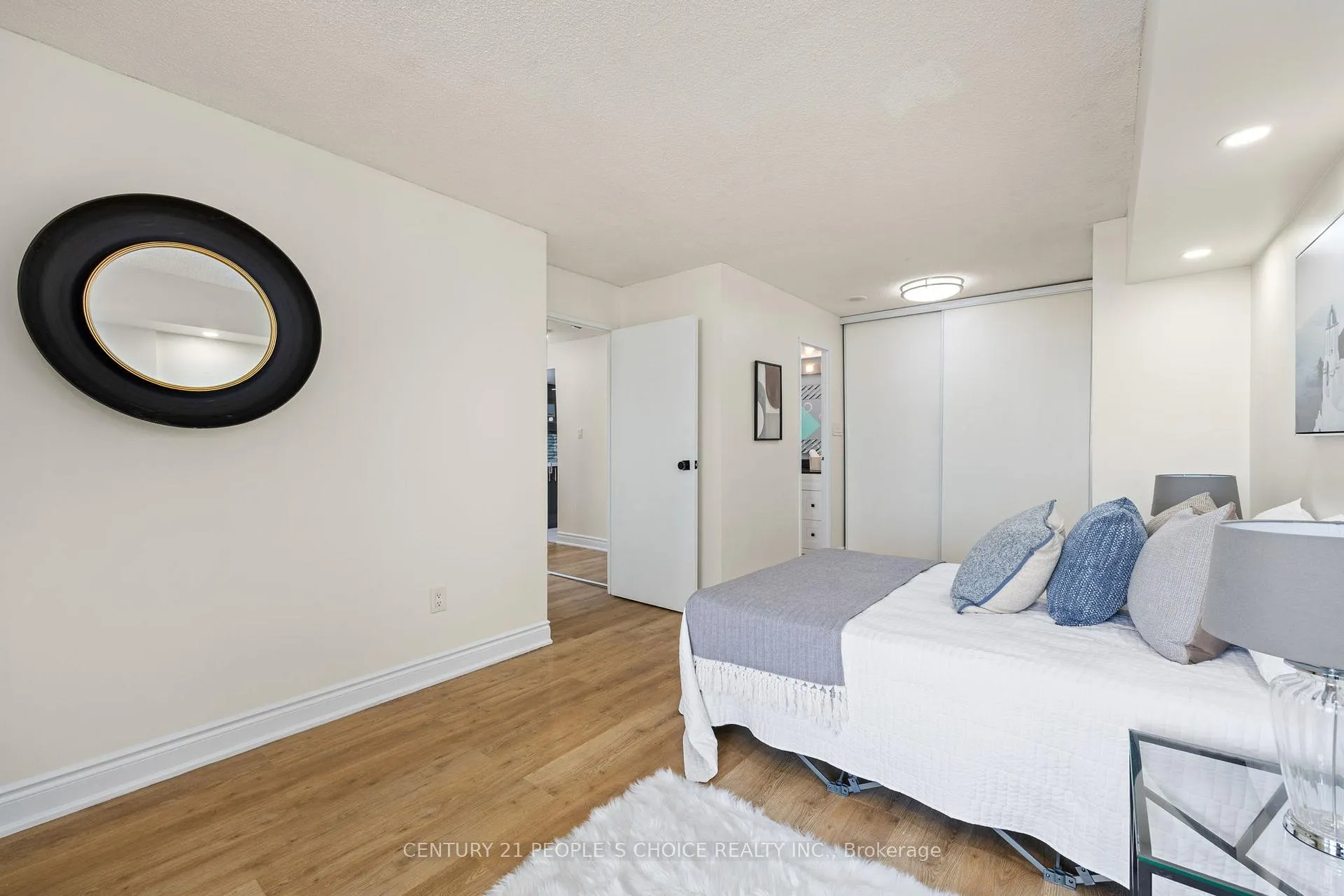 Photo 22 of Unit 1605, 3 Rowntree Road, Etobicoke, Mount Olive-Silverstone-Jamestown — HOMEH