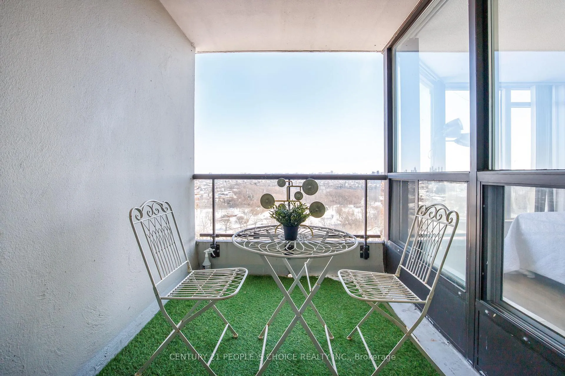 Photo 28 of Unit 1605, 3 Rowntree Road, Etobicoke, Mount Olive-Silverstone-Jamestown — HOMEH