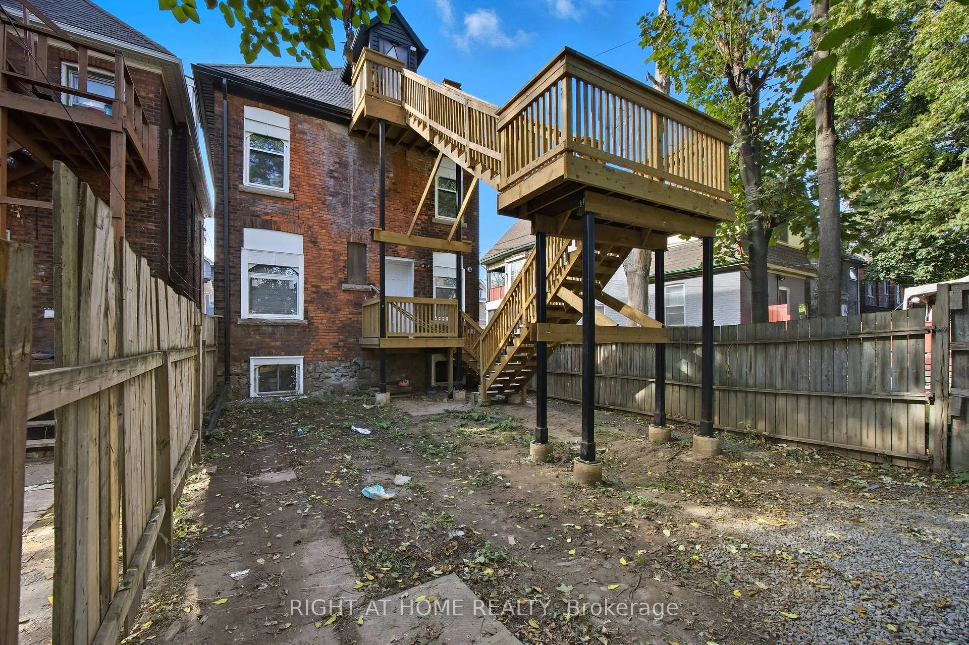 Photo 16 of Unit 4, 30 Stirton Street, Hamilton, Gibson — HOMEH