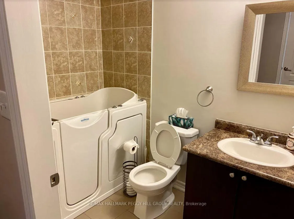 Photo 9 of Unit 405, 45 Ferndale Drive S, Barrie, Ardagh — HOMEH