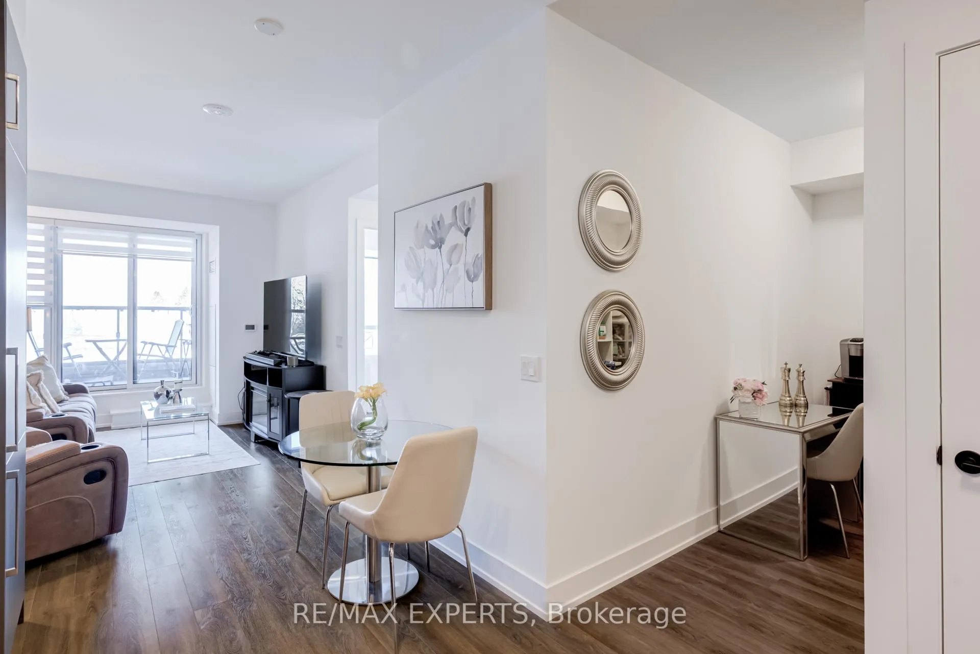 Photo 12 of Unit 336, 2075 King Road, King, King City — HOMEH