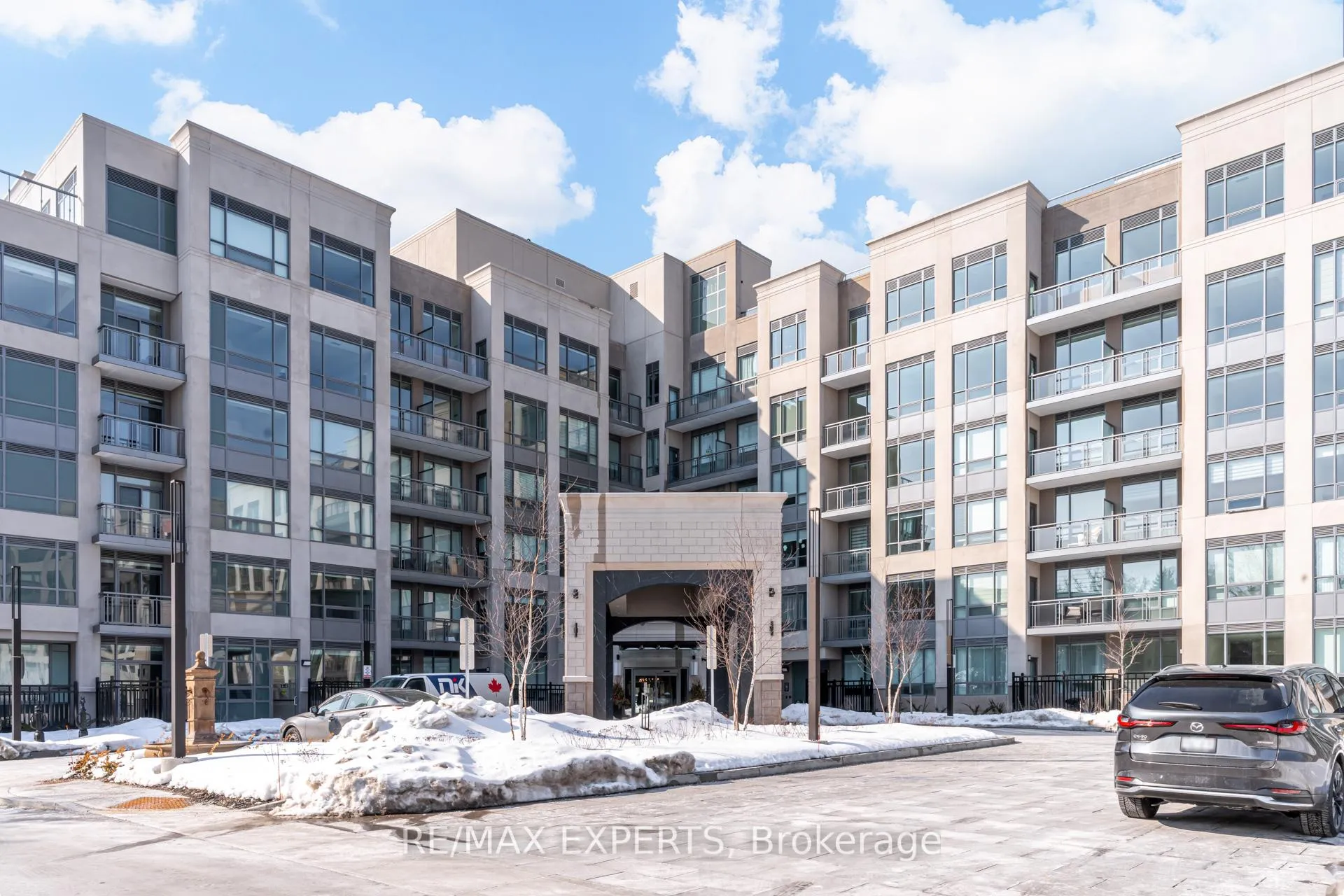 Photo 38 of Unit 336, 2075 King Road, King, King City — HOMEH