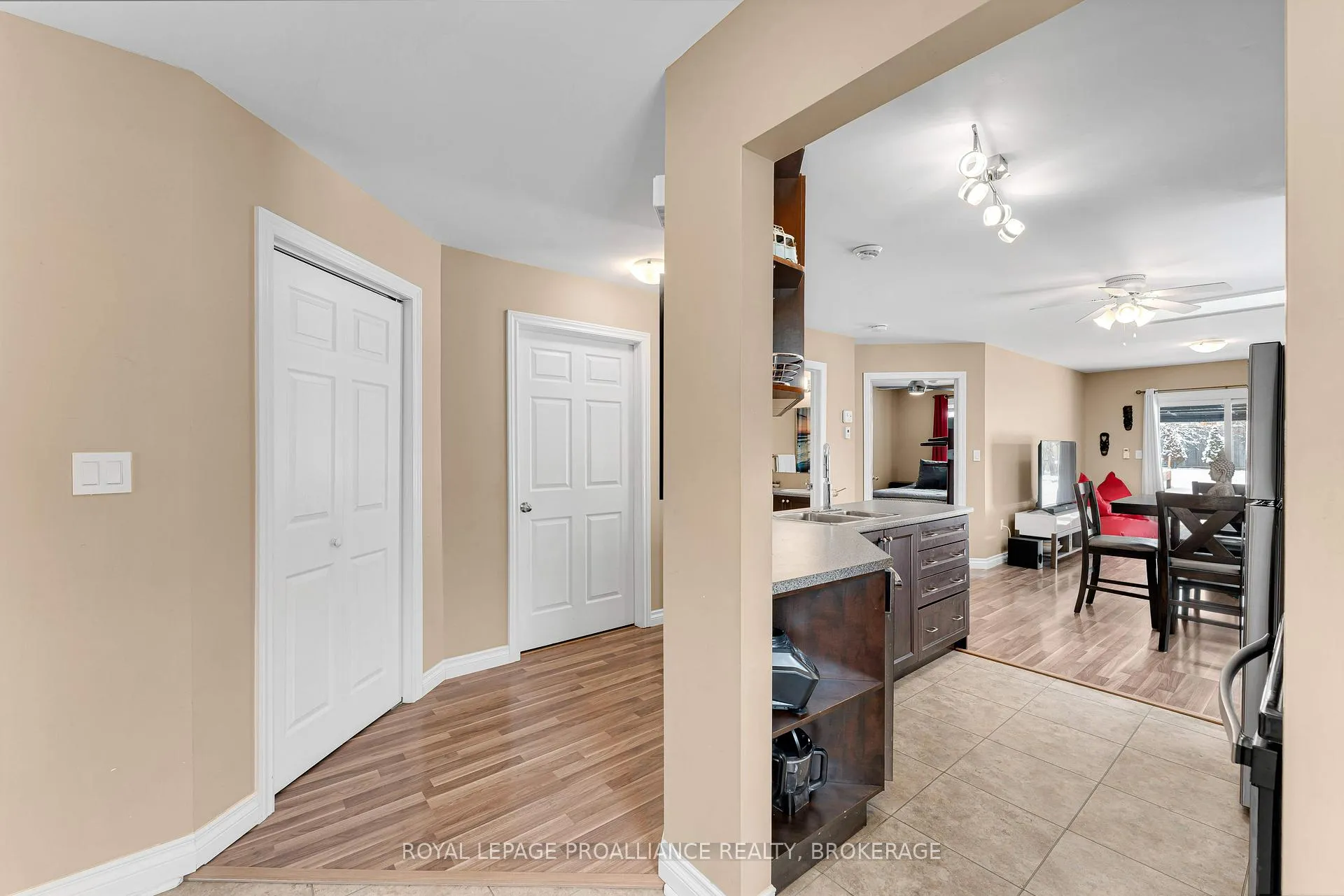 Photo 10 of 78 Butler Street, Kingston, Rideau — HOMEH
