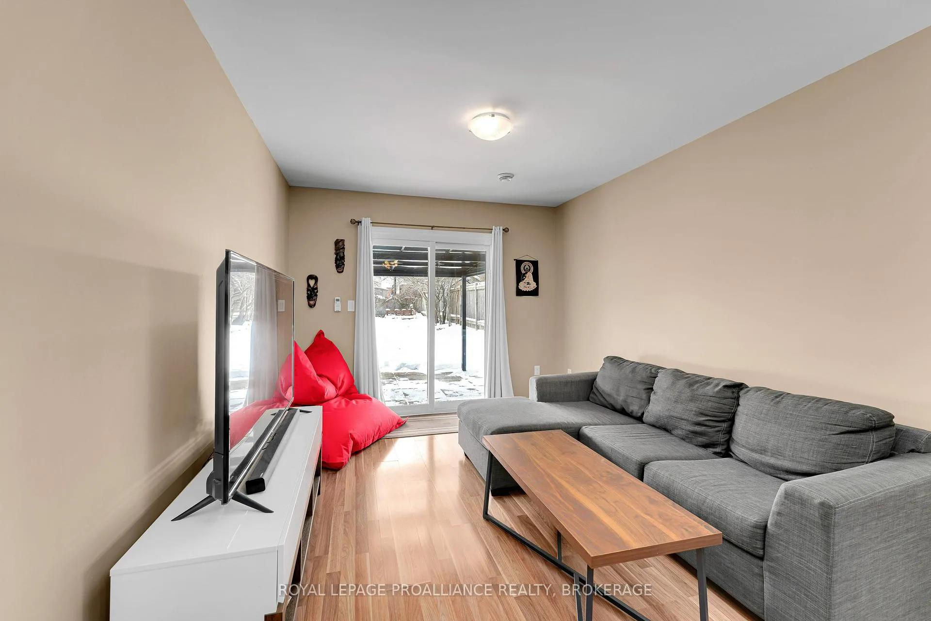 Photo 18 of 78 Butler Street, Kingston, Rideau — HOMEH
