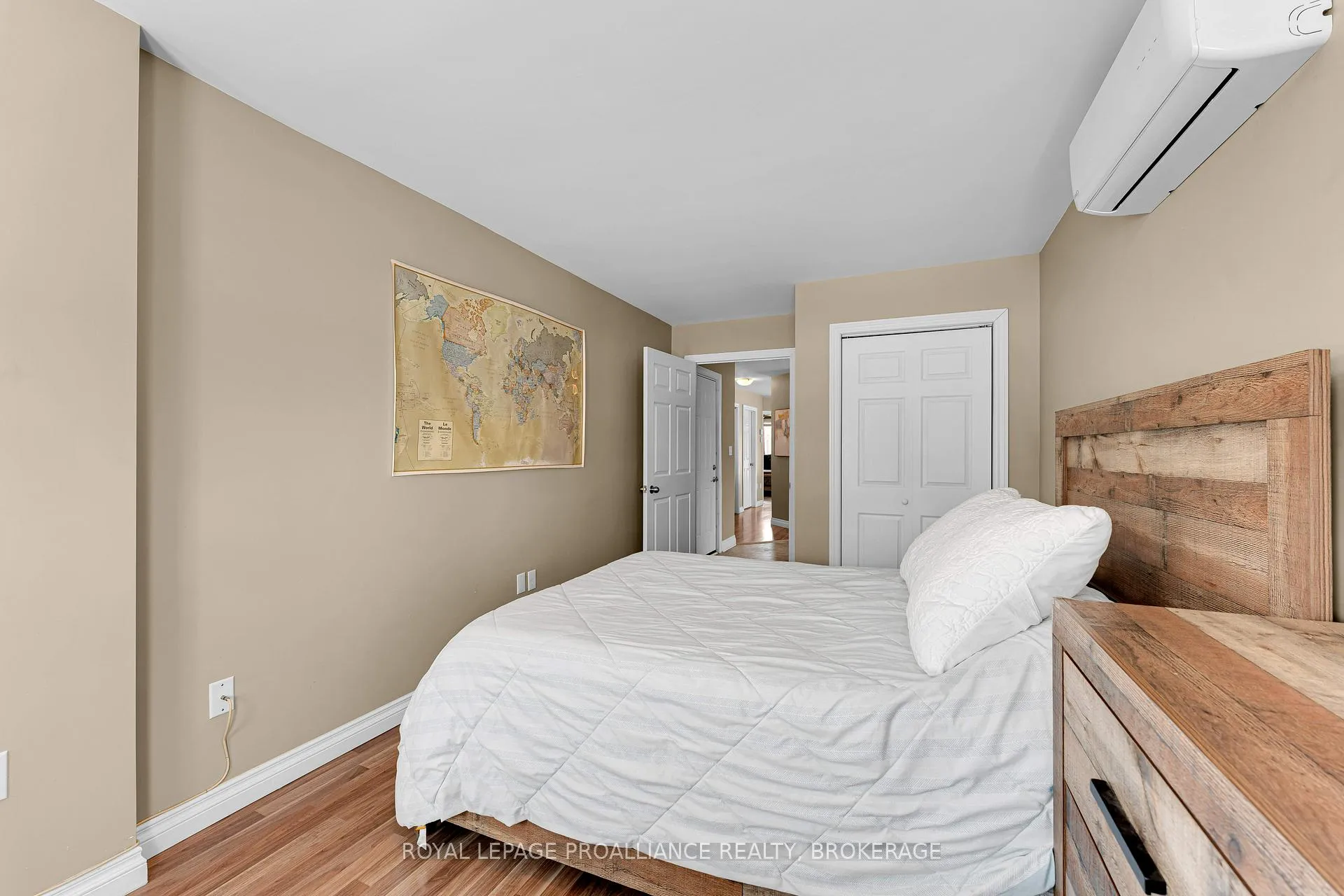 Photo 27 of 78 Butler Street, Kingston, Rideau — HOMEH