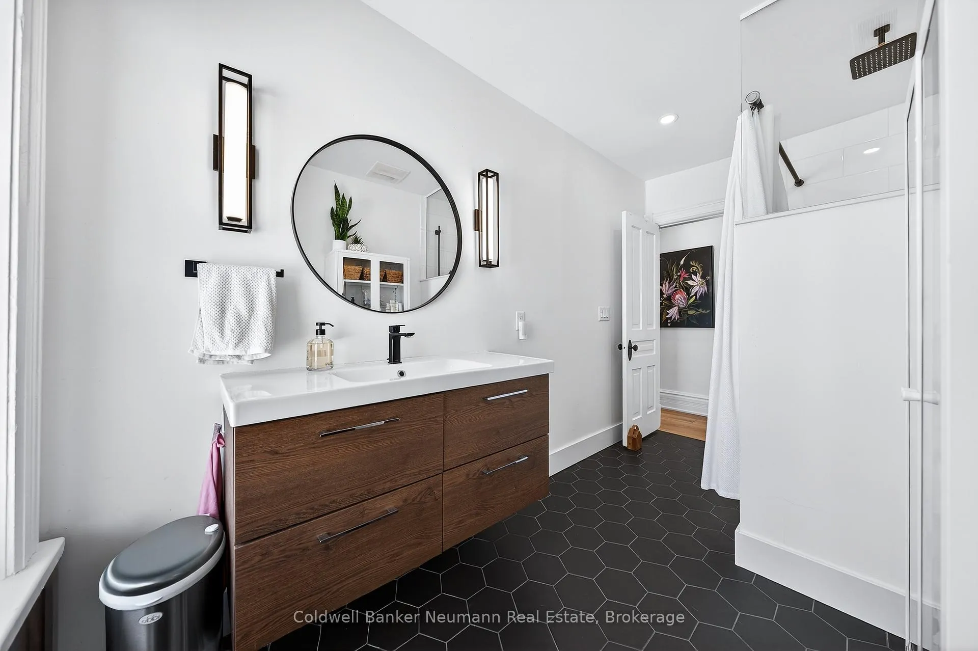 Photo 37 of 45 Green Street, Guelph, Downtown — HOMEH