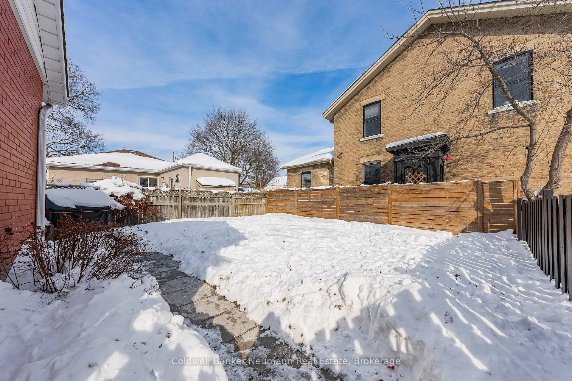 Photo 42 of 45 Green Street, Guelph, Downtown — HOMEH