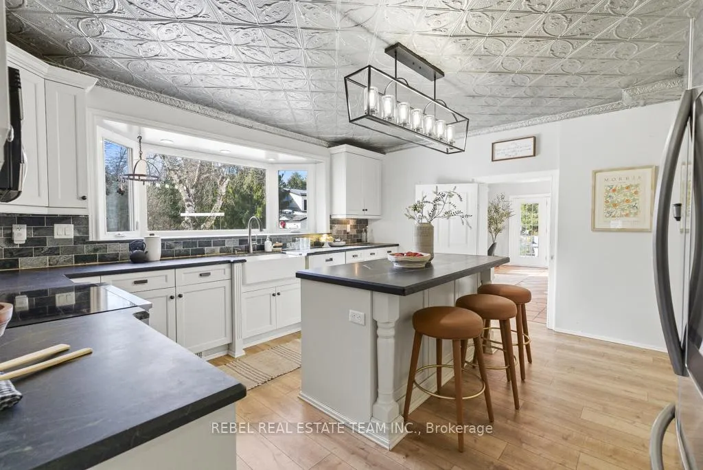 Photo 18 of 5462 Main Street, Clarington, Orono — HOMEH