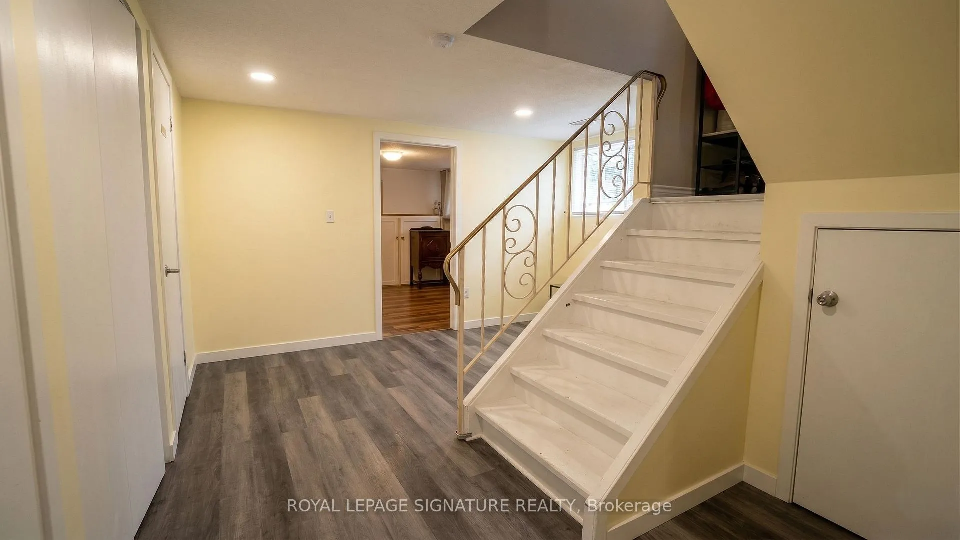 Photo 30 of 15 Douglas Avenue, Norfolk, Simcoe — HOMEH