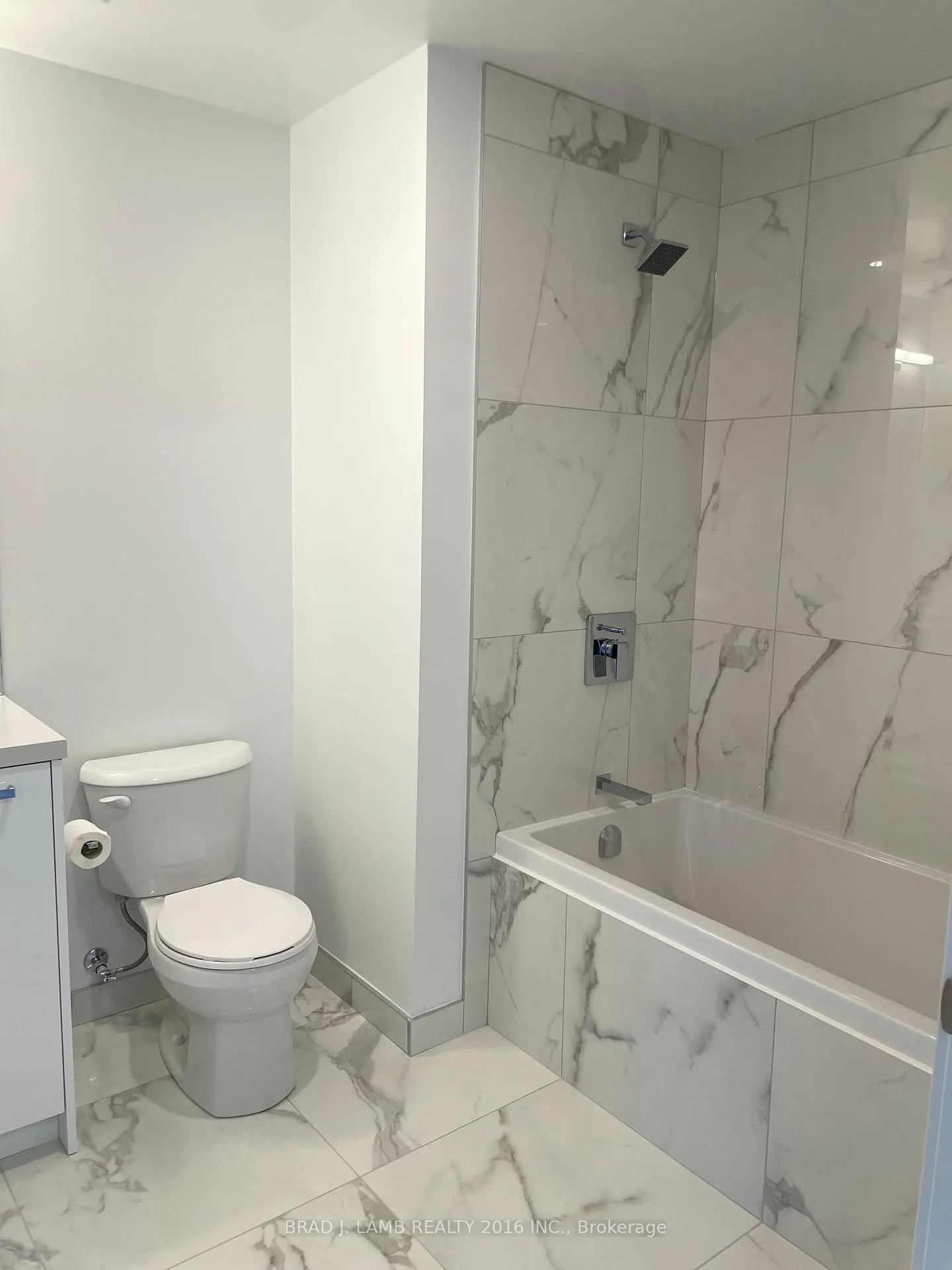 Photo 8 of Unit 2005, 284 King Street E, Toronto, Moss Park — HOMEH