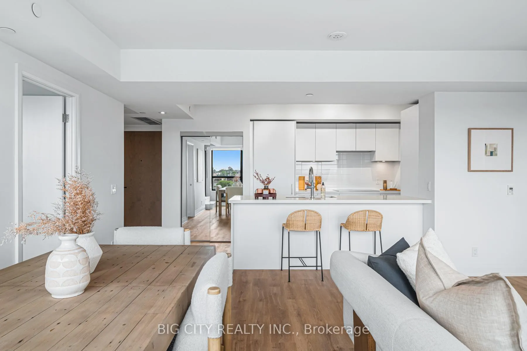 Photo 12 of Unit 317, 36 Brentcliffe Road, Toronto, Thorncliffe Park — HOMEH