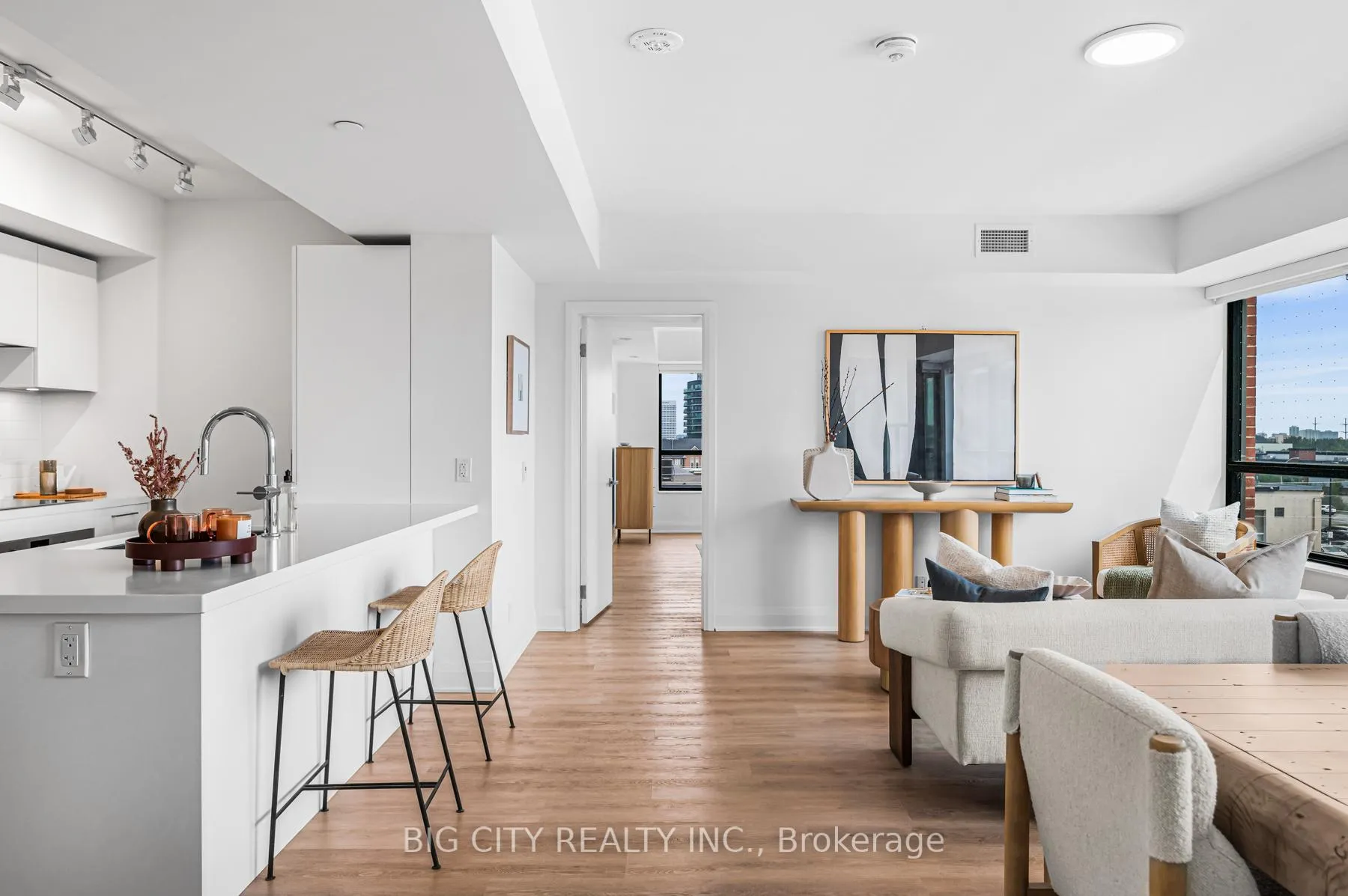 Photo 15 of Unit 317, 36 Brentcliffe Road, Toronto, Thorncliffe Park — HOMEH
