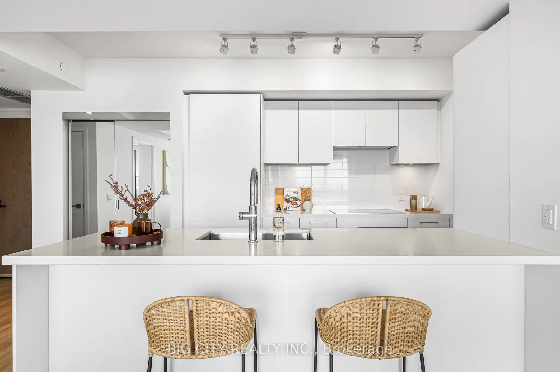 Photo 17 of Unit 317, 36 Brentcliffe Road, Toronto, Thorncliffe Park — HOMEH