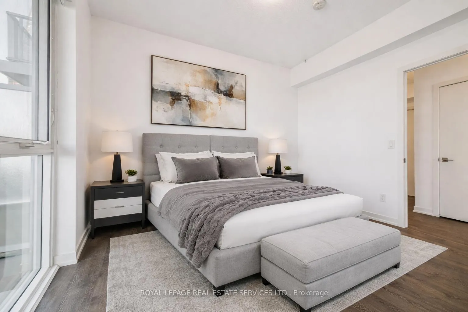 Photo 13 of Unit 1209, 2087 Fairview Street, Burlington, Freeman — HOMEH