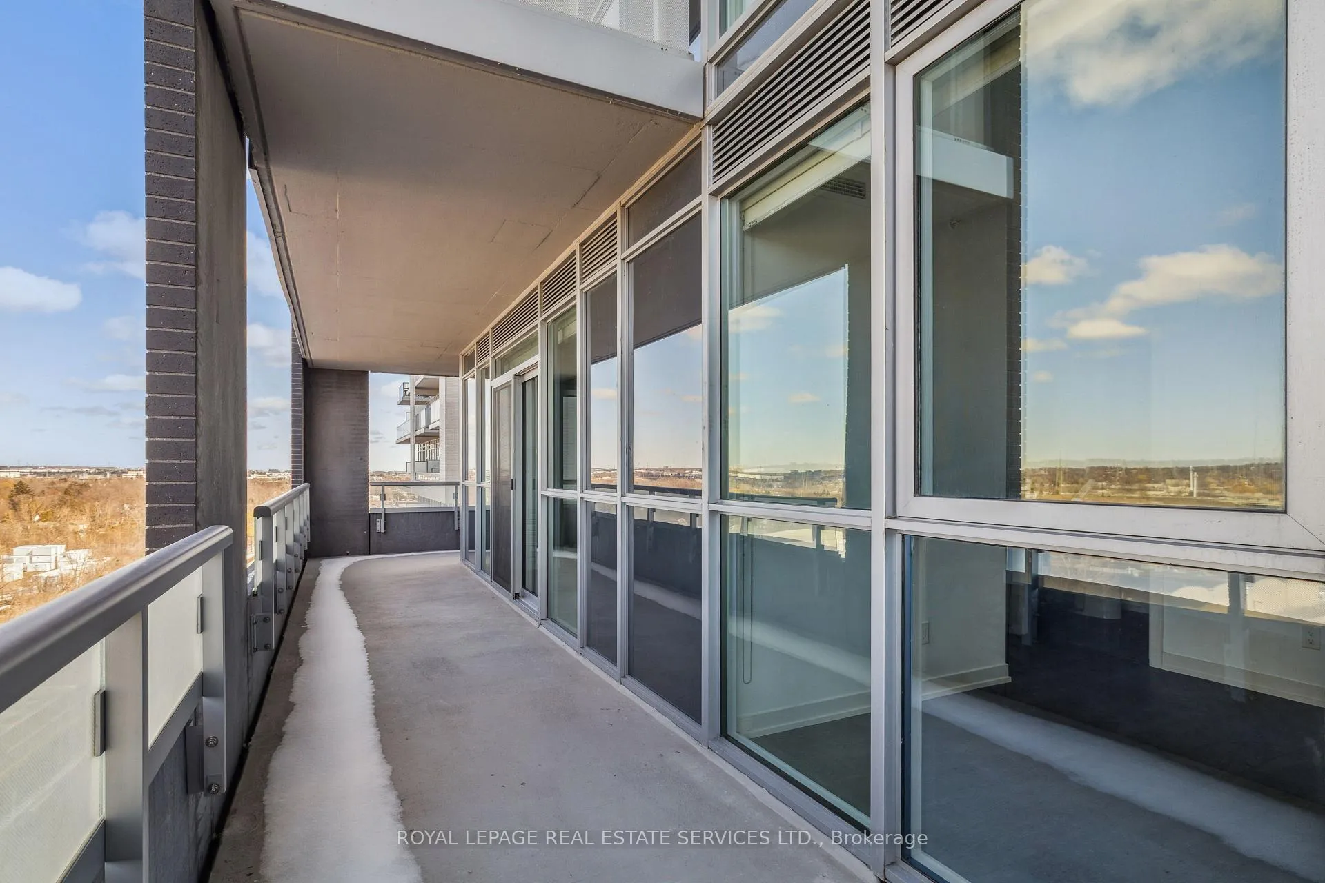 Photo 16 of Unit 1209, 2087 Fairview Street, Burlington, Freeman — HOMEH