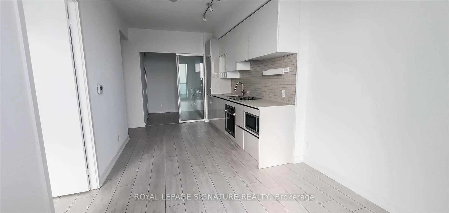 Photo 2 of Unit 4707, 950 Portage Parkway, Vaughan, Vaughan Corporate Centre — HOMEH