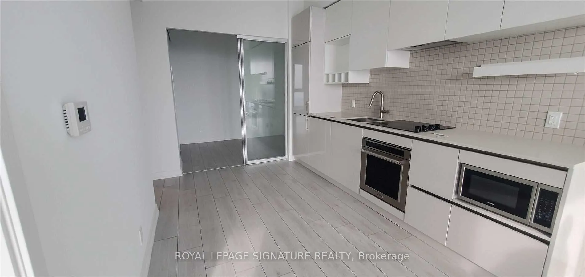Photo 3 of Unit 4707, 950 Portage Parkway, Vaughan, Vaughan Corporate Centre — HOMEH