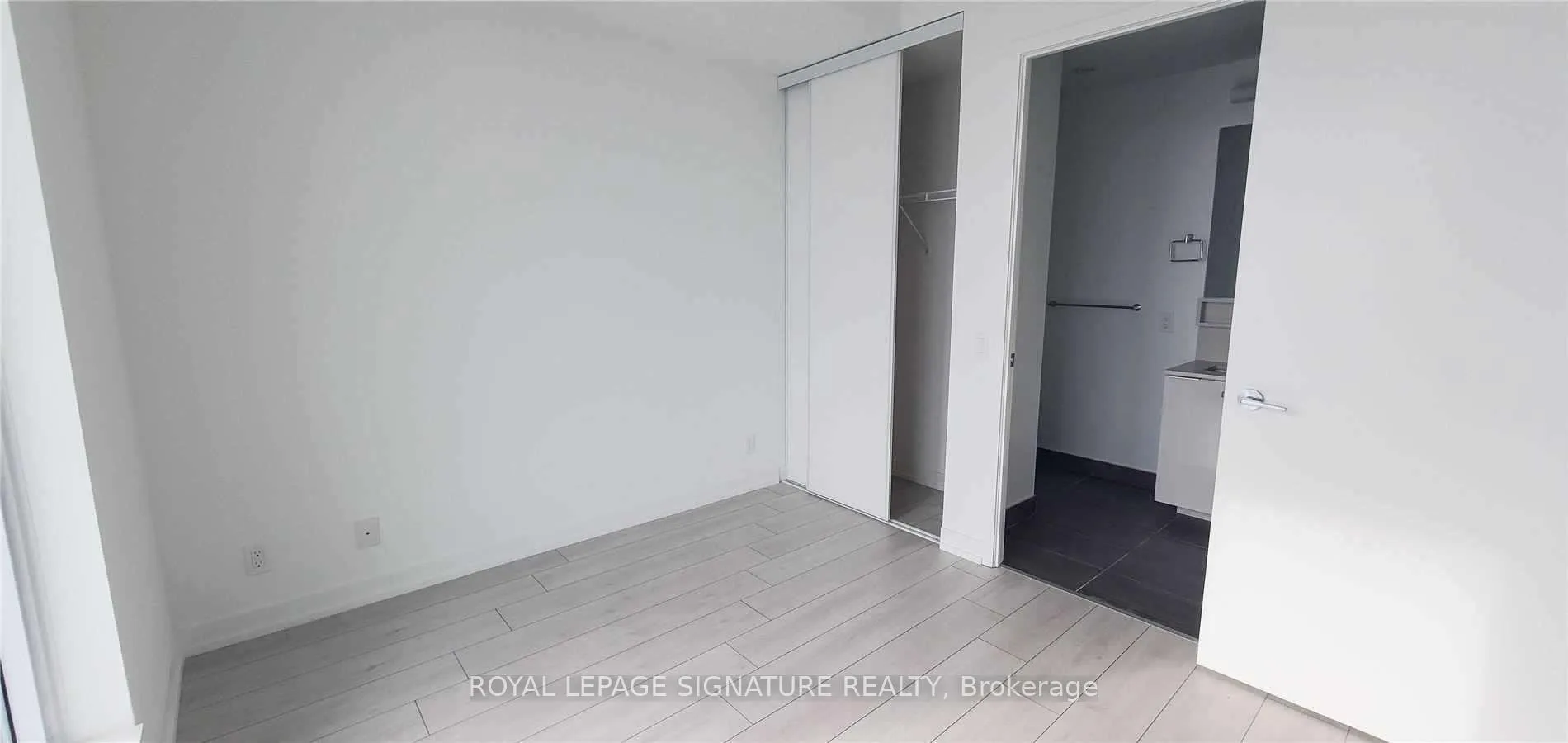 Photo 6 of Unit 4707, 950 Portage Parkway, Vaughan, Vaughan Corporate Centre — HOMEH