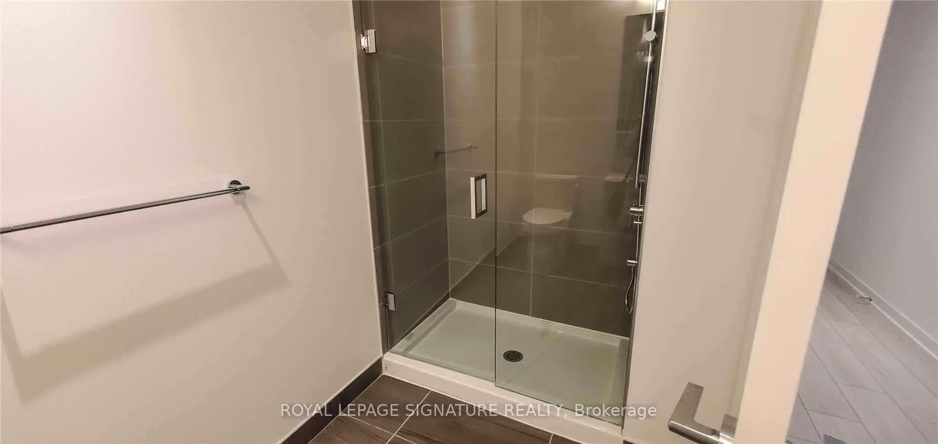 Photo 7 of Unit 4707, 950 Portage Parkway, Vaughan, Vaughan Corporate Centre — HOMEH