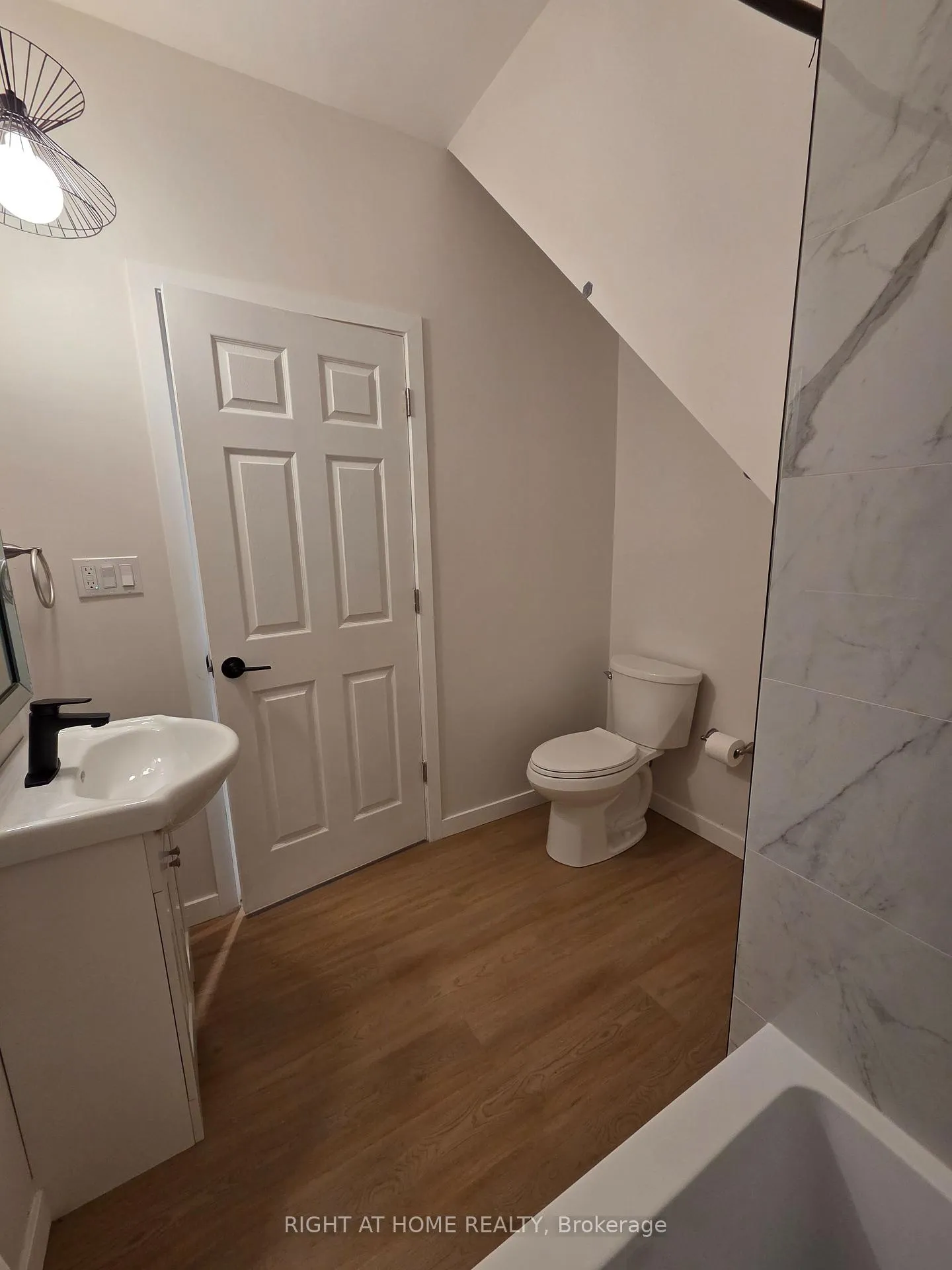 Photo 9 of Unit 3, 30 Stirton Street, Hamilton, Gibson — HOMEH