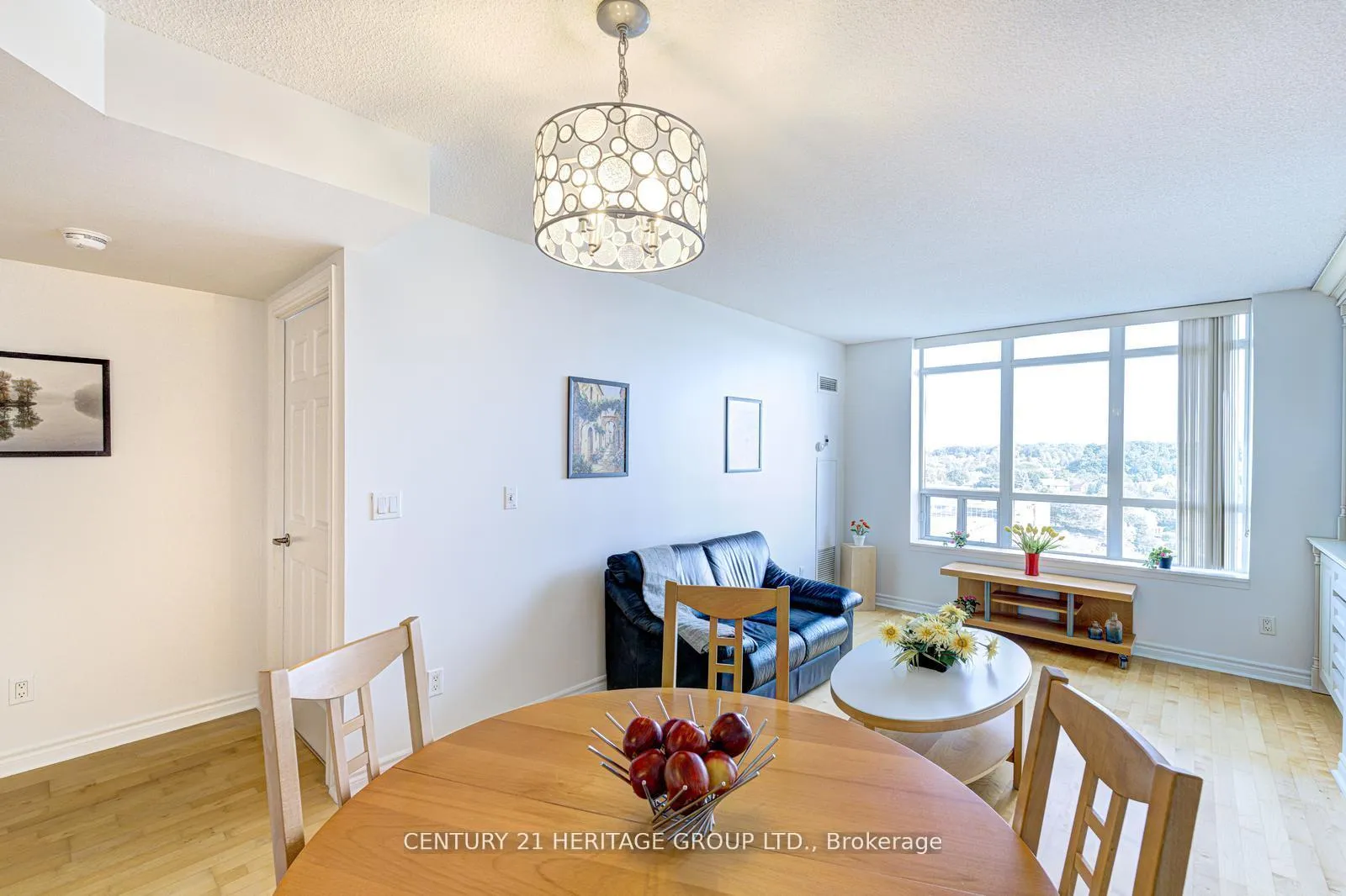 Photo 16 of Unit 1003, 130 Pond Drive, Markham, Commerce Valley — HOMEH
