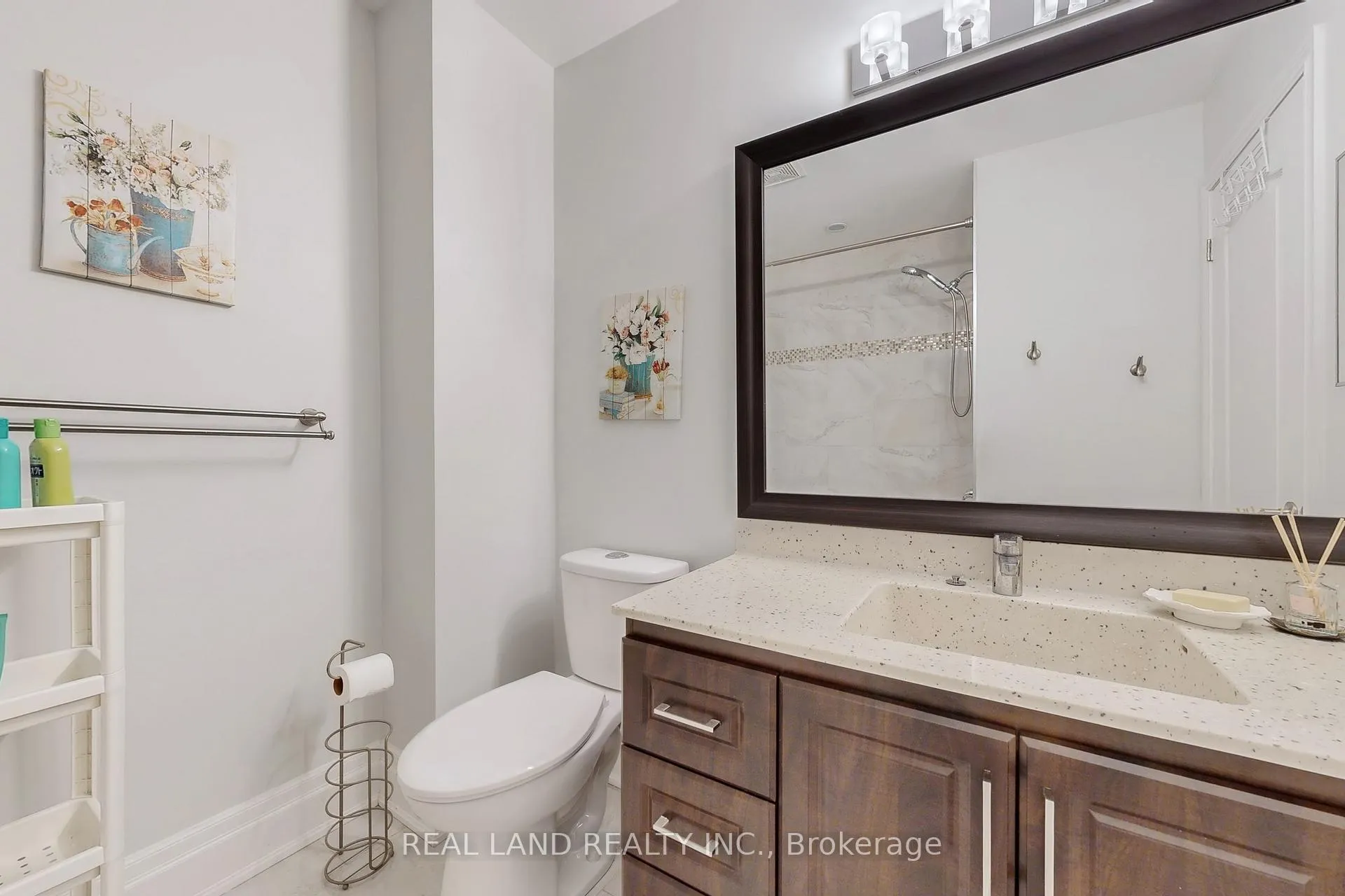 Photo 34 of 251 Glen Shields Avenue, Vaughan, Glen Shields — HOMEH
