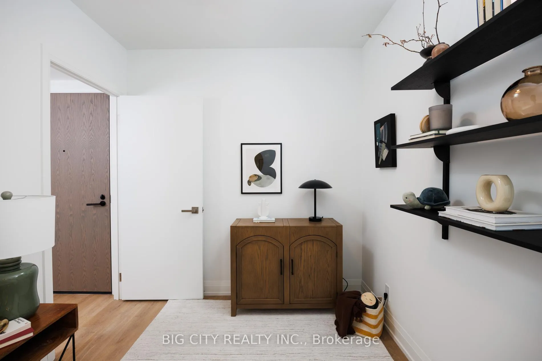 Photo 18 of Unit 911, 36 Brentcliffe Road, Toronto, Thorncliffe Park — HOMEH