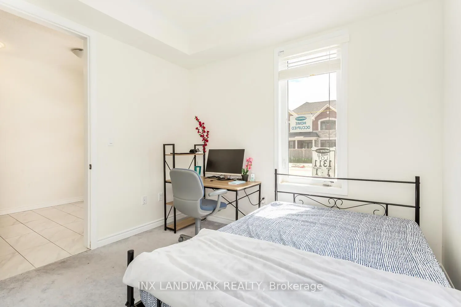 Photo 5 of 32 Summer Wind Lane, Brampton, Northwest Brampton — HOMEH