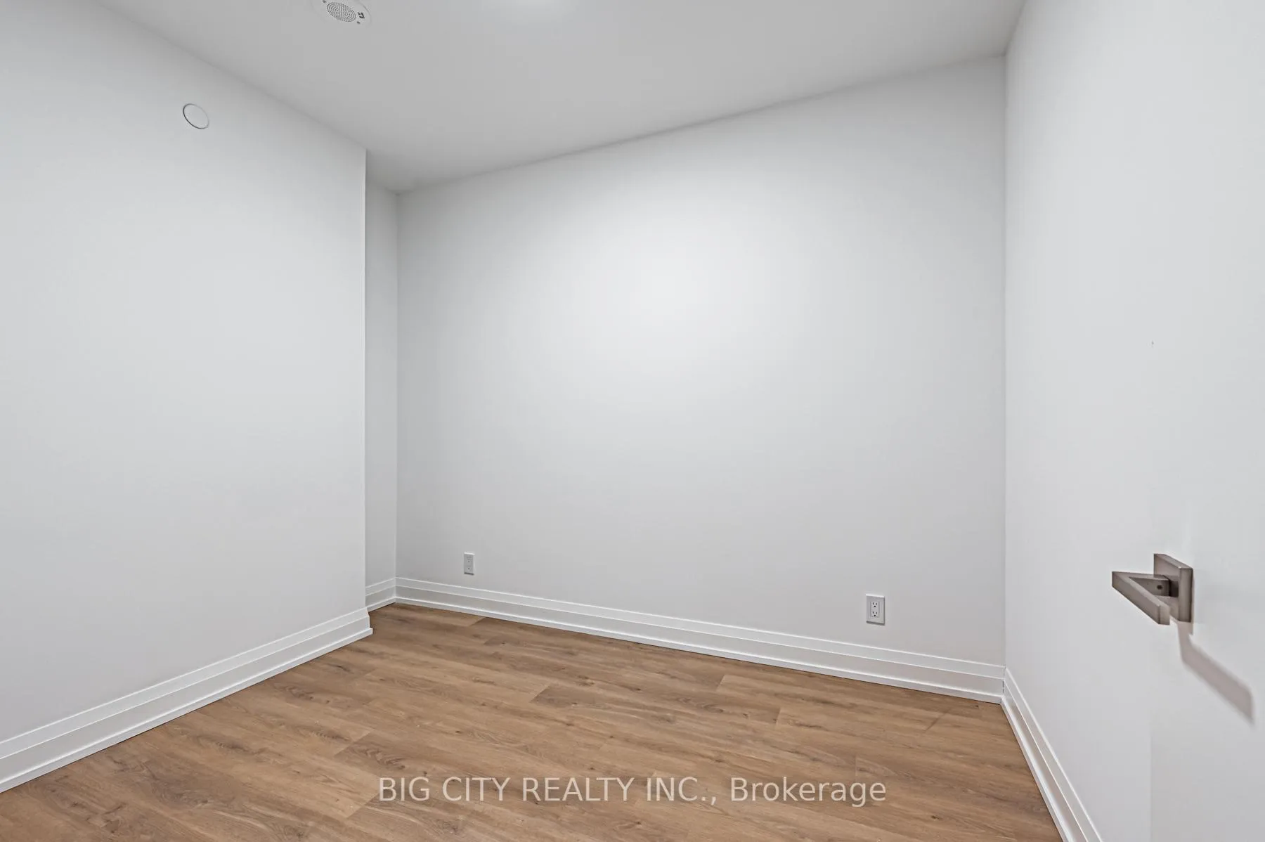 Photo 22 of Unit 1310, 36 Brentcliffe Road, Toronto, Thorncliffe Park — HOMEH