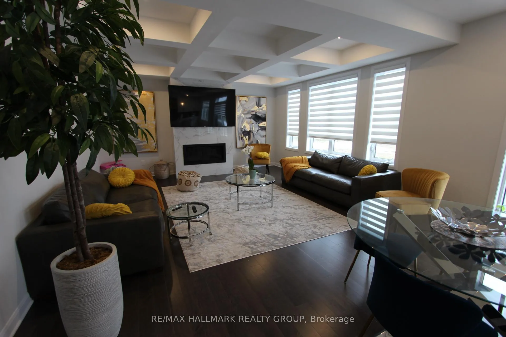 Photo 3 of 543 Anchor Circle, Ottawa, Mahogany Community — HOMEH
