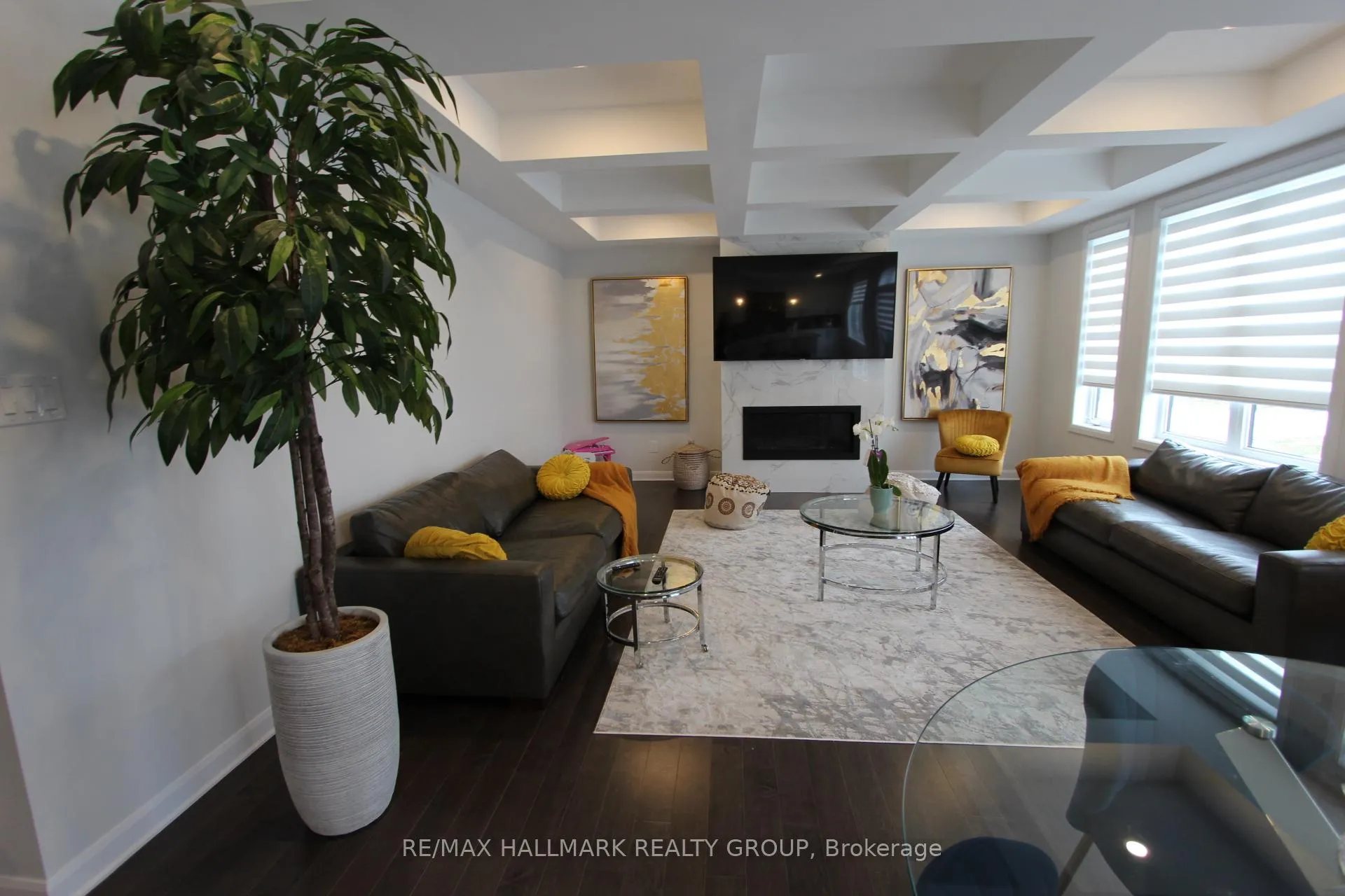 Photo 5 of 543 Anchor Circle, Ottawa, Mahogany Community — HOMEH