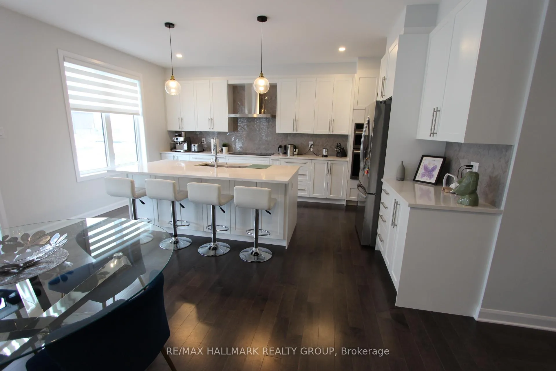 Photo 6 of 543 Anchor Circle, Ottawa, Mahogany Community — HOMEH