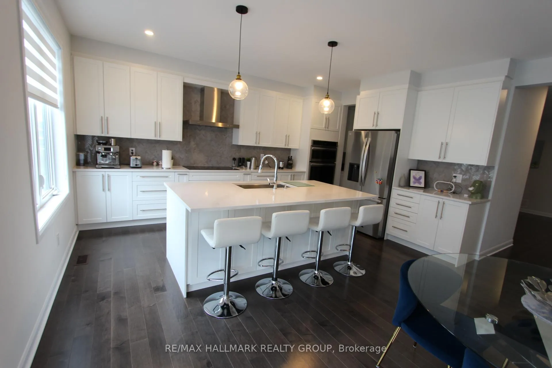 Photo 7 of 543 Anchor Circle, Ottawa, Mahogany Community — HOMEH