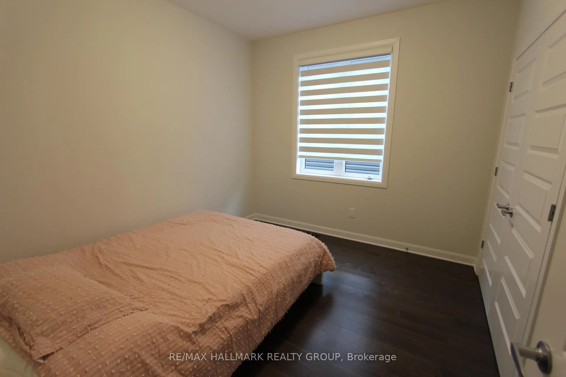 Photo 15 of 543 Anchor Circle, Ottawa, Mahogany Community — HOMEH