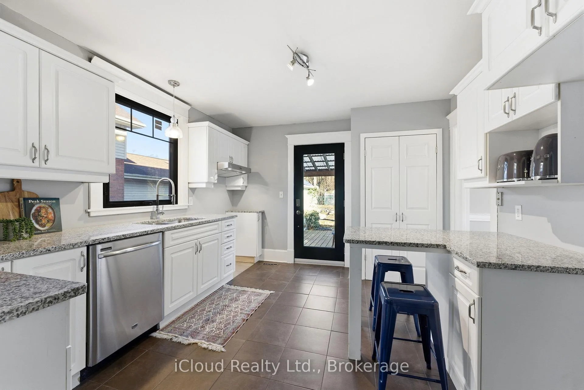 Photo 18 of 302 Bridge Street E, Belleville, Belleville Ward — HOMEH
