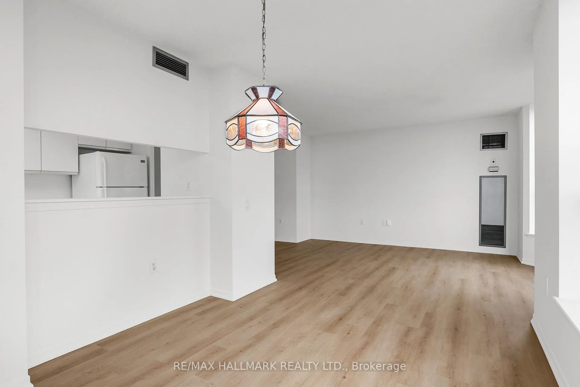 Photo 16 of Unit 1103, 21 Overlea Boulevard, Toronto, Thorncliffe Park — HOMEH
