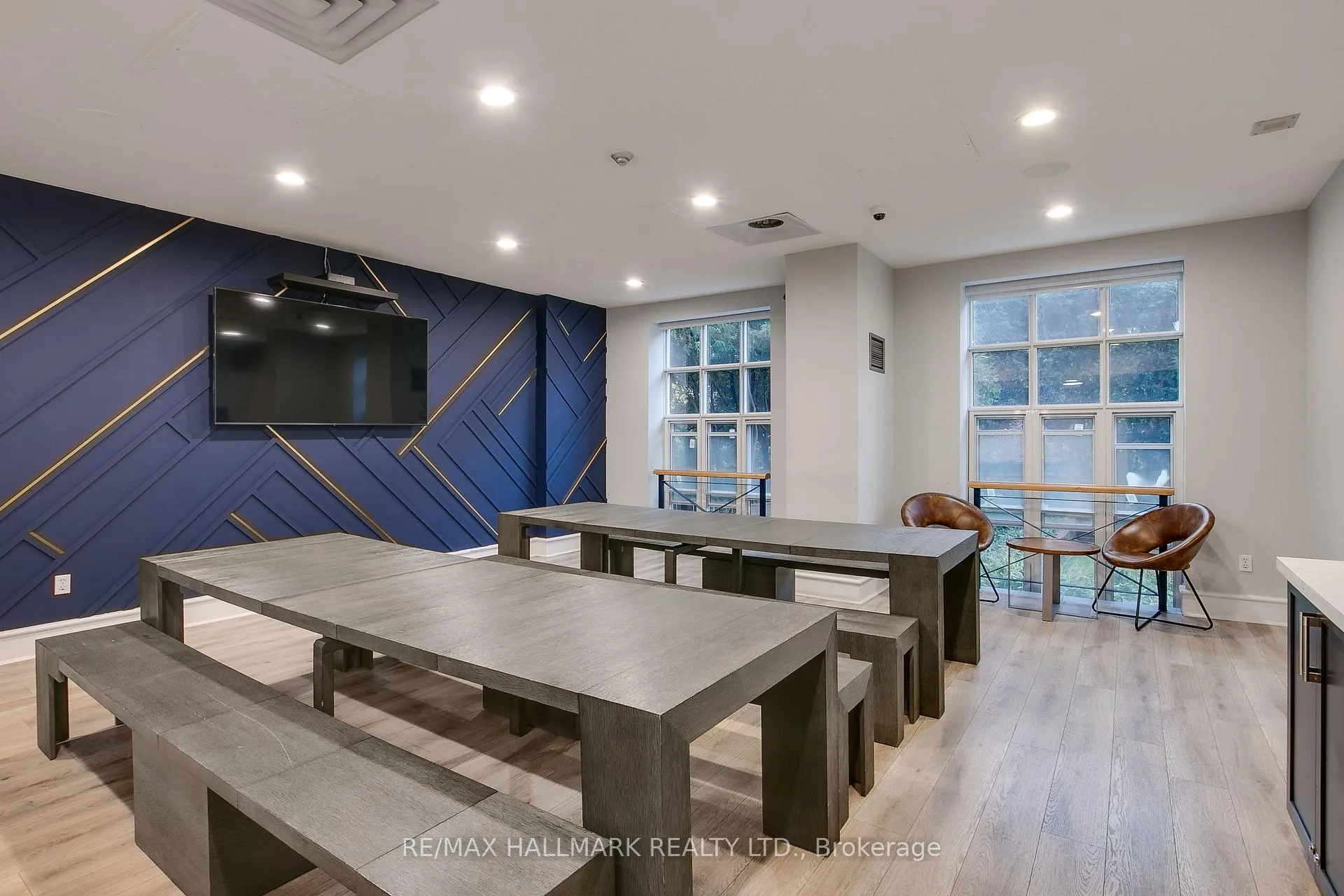 Photo 41 of Unit 1103, 21 Overlea Boulevard, Toronto, Thorncliffe Park — HOMEH