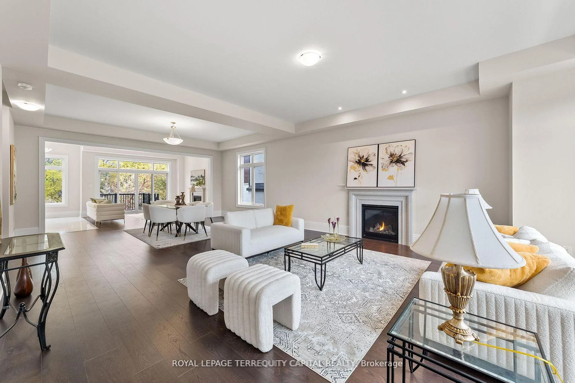 Photo 3 of 23 Kingwood Lane, Aurora, Aurora Estates — HOMEH