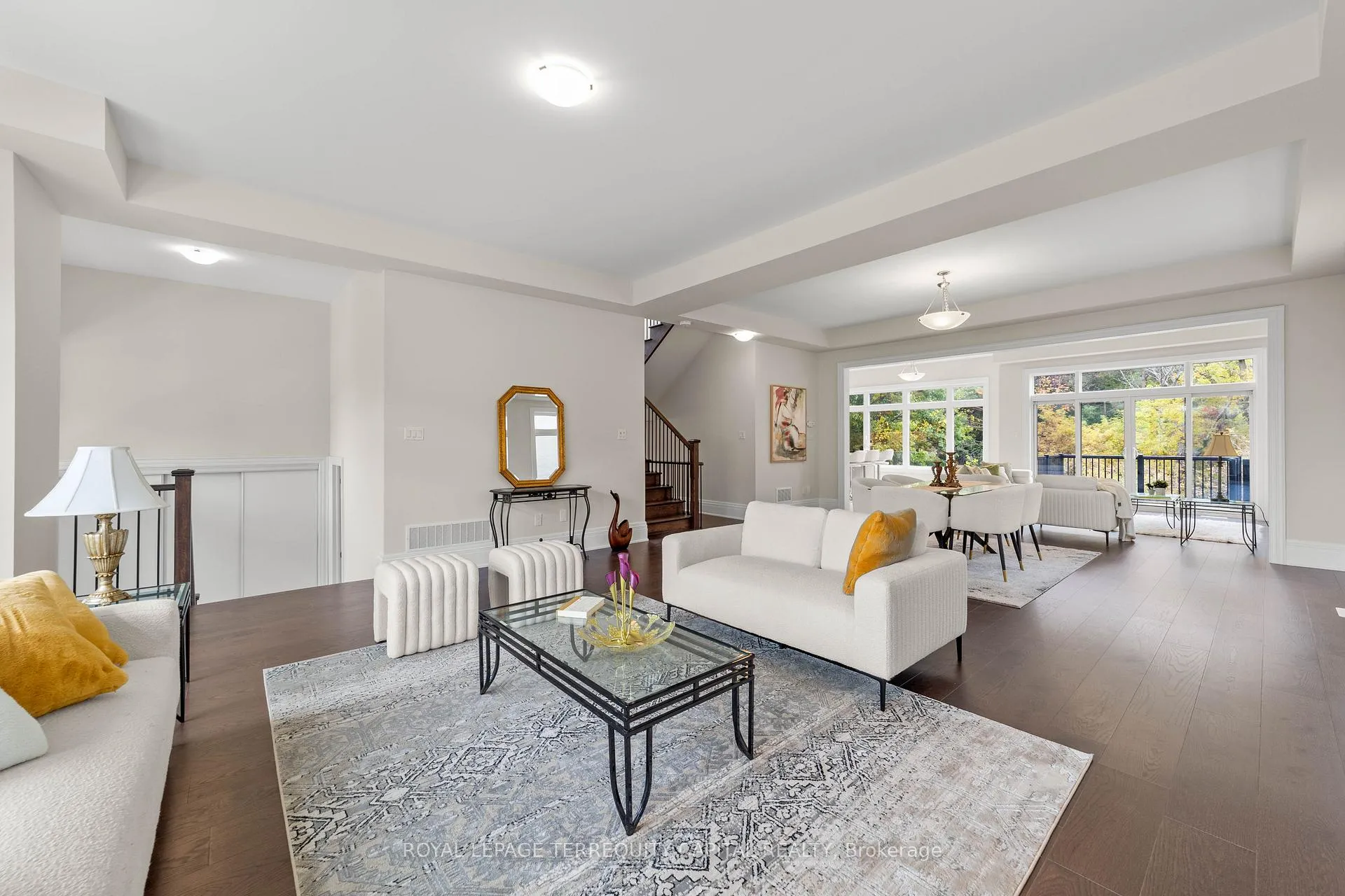 Photo 7 of 23 Kingwood Lane, Aurora, Aurora Estates — HOMEH