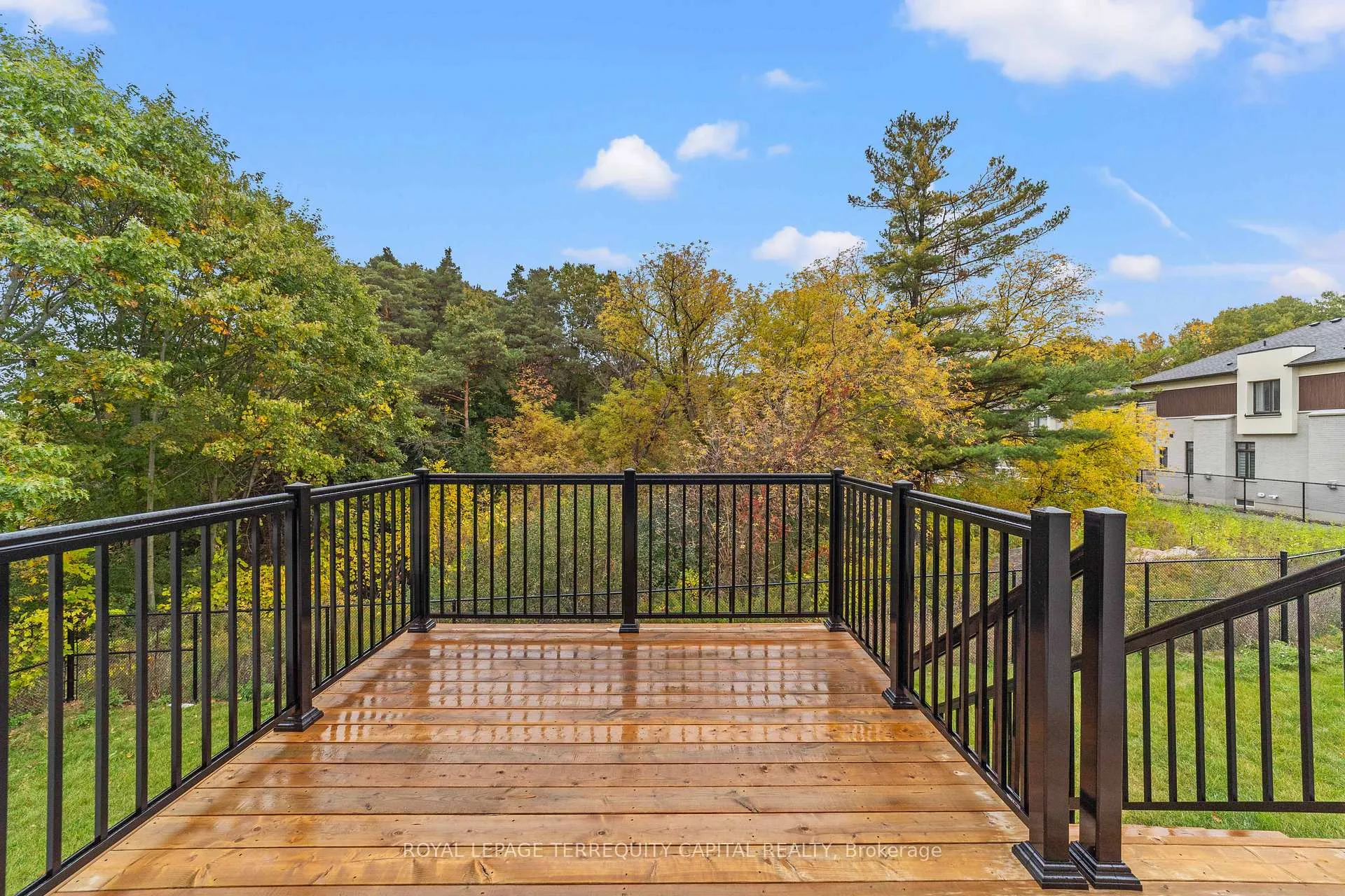 Photo 39 of 23 Kingwood Lane, Aurora, Aurora Estates — HOMEH