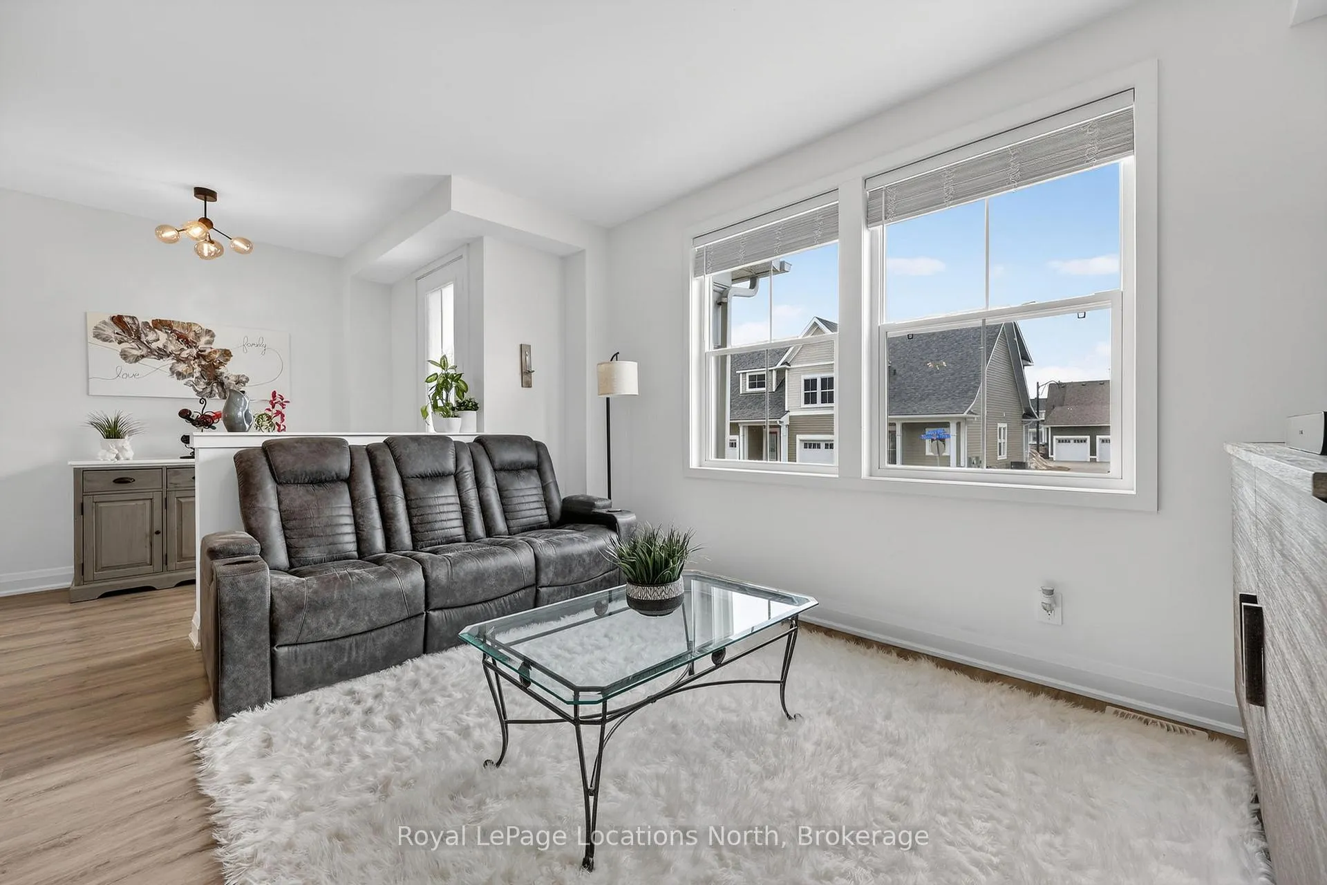 Photo 15 of 10 Allison Lane, Midland — HOMEH