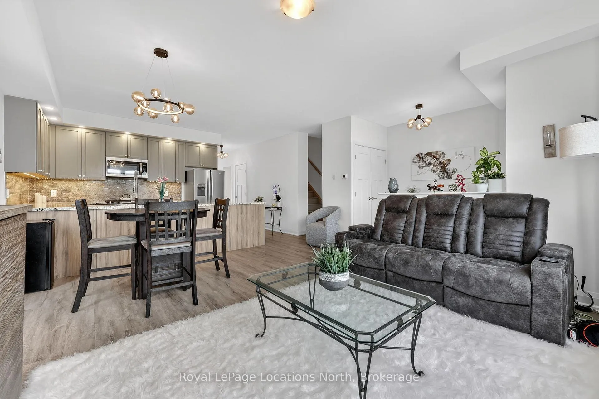 Photo 16 of 10 Allison Lane, Midland — HOMEH